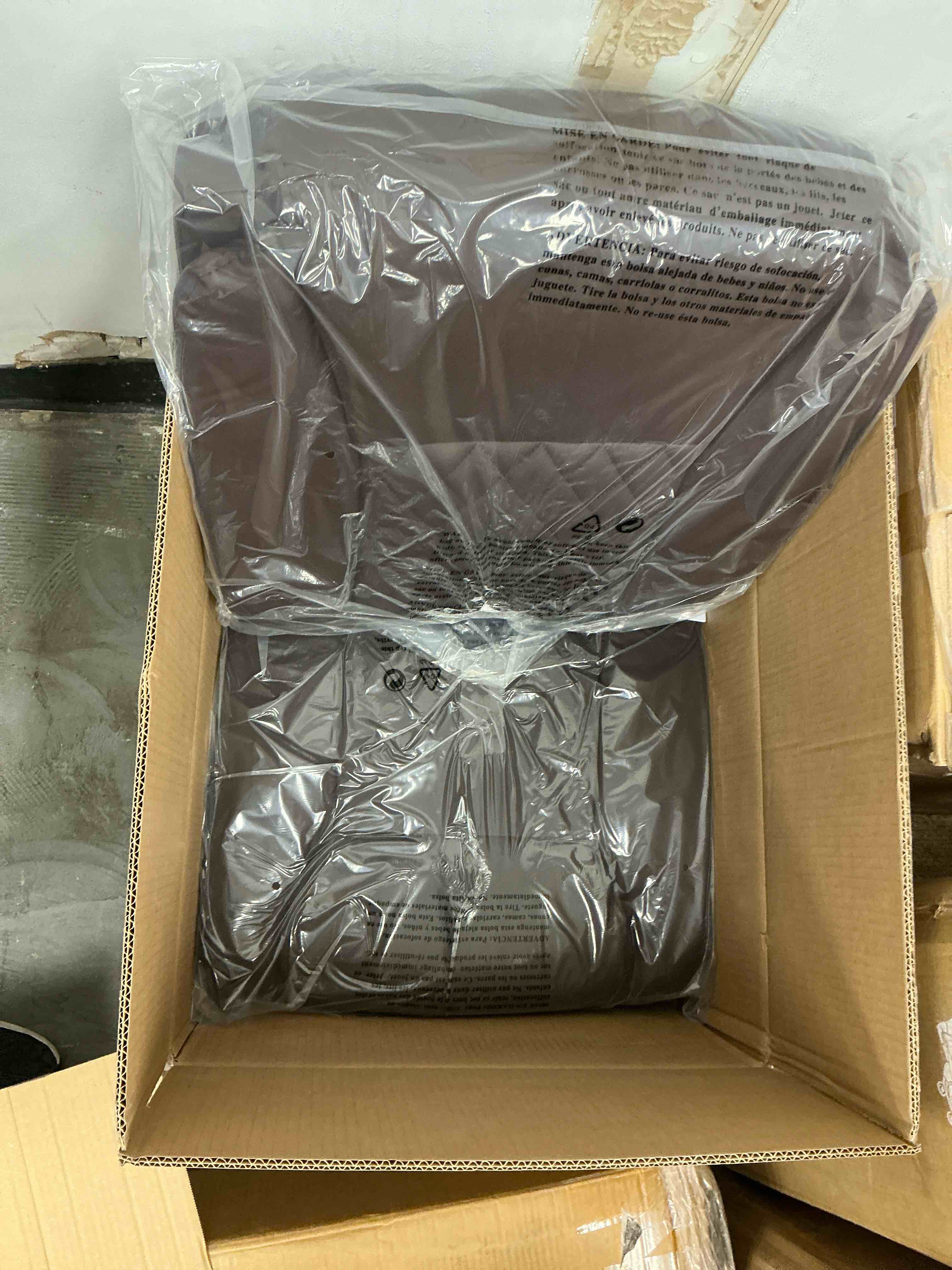 https://s3.amazonaws.com/lotting-images-prod/EmanualPiazza/TEA3577910_1759414402486.jpeg
