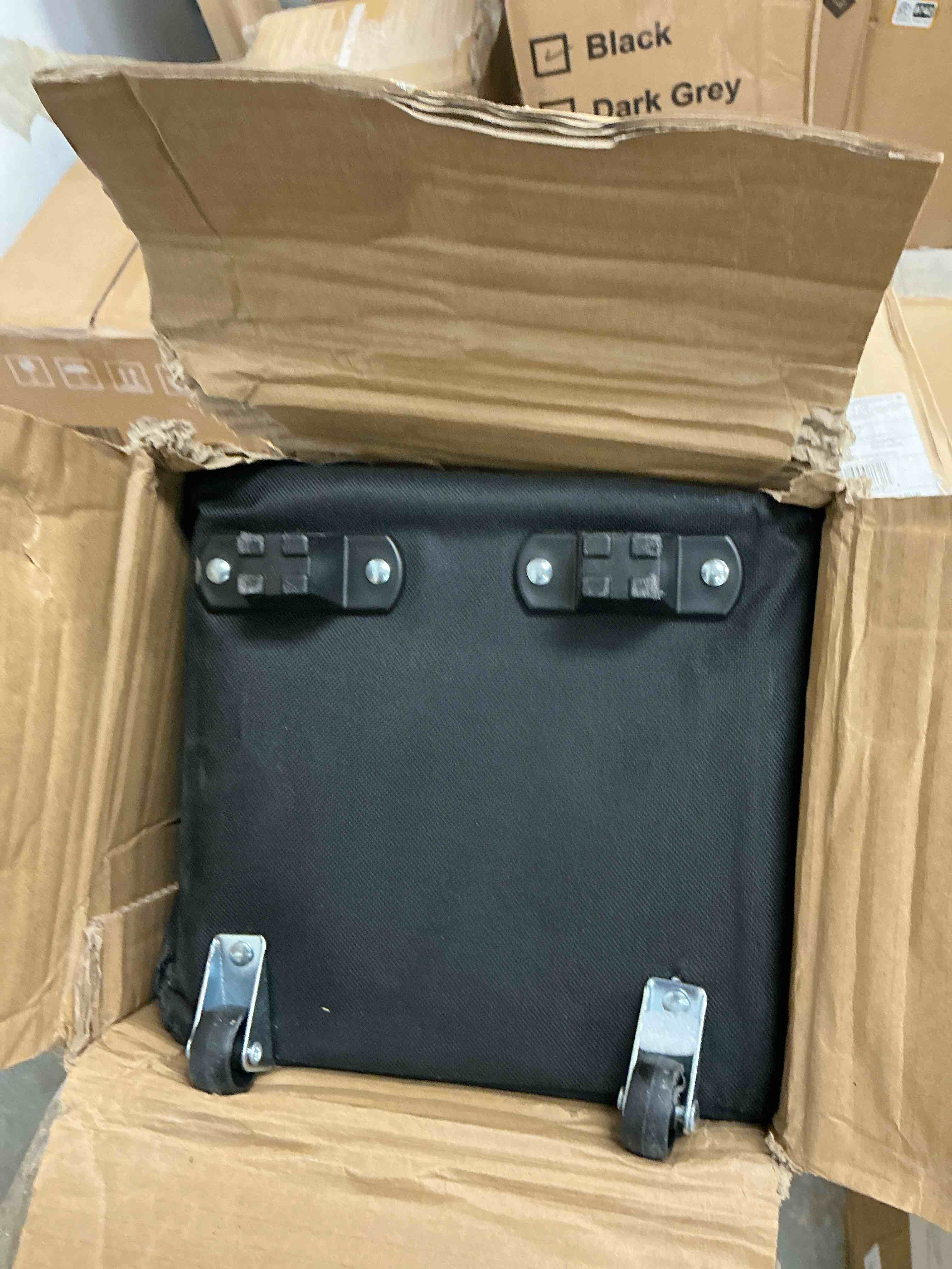 https://s3.amazonaws.com/lotting-images-prod/EmanualPiazza/TEA3577911_1759414669684.jpeg