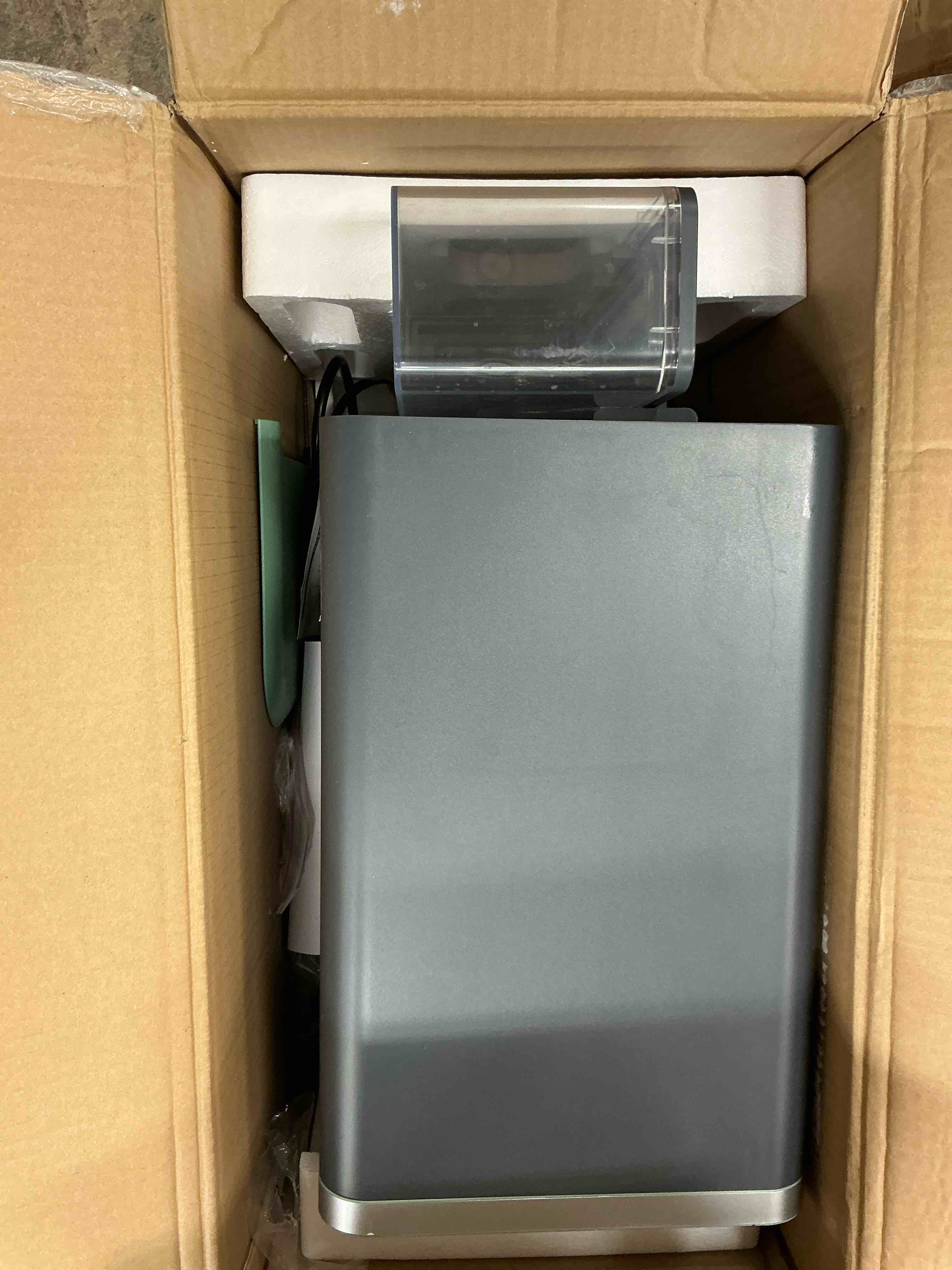 https://s3.amazonaws.com/lotting-images-prod/EmanualPiazza/TEA3578025_1759500254698.jpeg