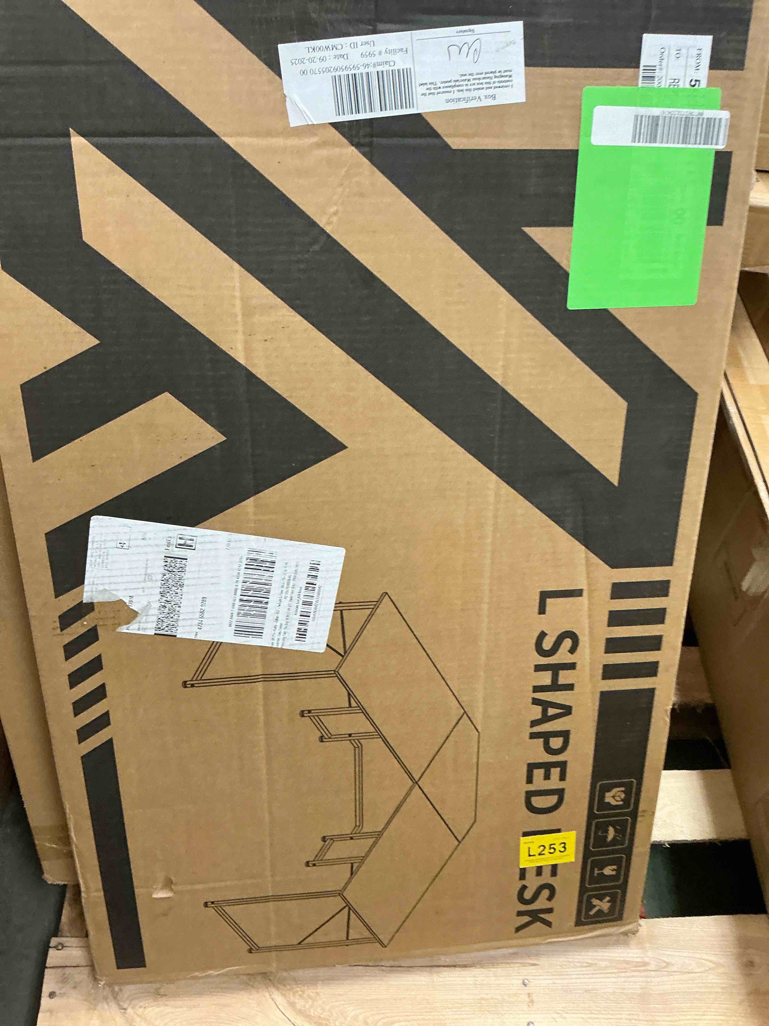 https://s3.amazonaws.com/lotting-images-prod/EmanualPiazza/TEA3578174_1760035037400.jpeg