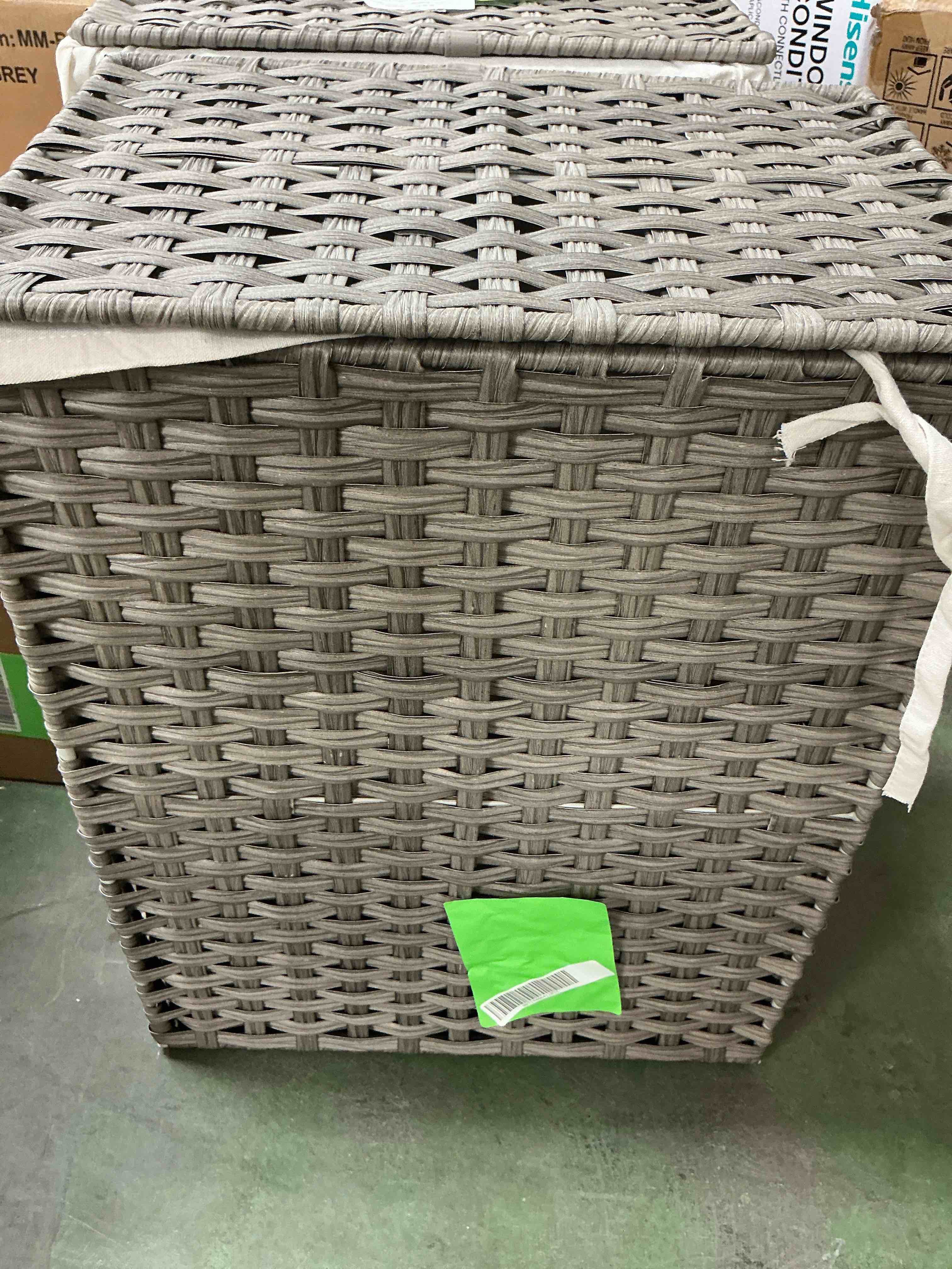 https://s3.amazonaws.com/lotting-images-prod/EmanualPiazza/TEA3578176_1760034271090.jpeg