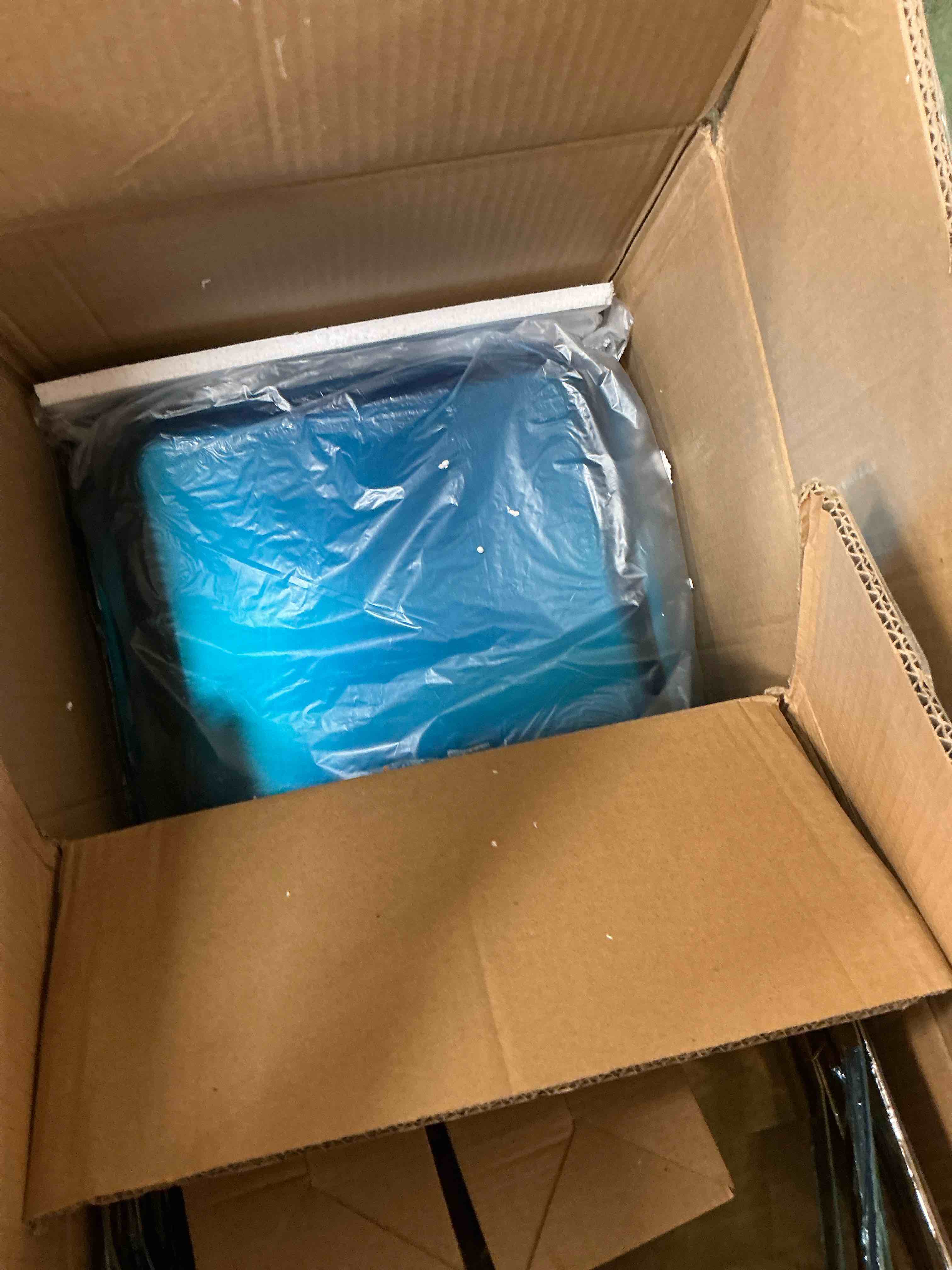 https://s3.amazonaws.com/lotting-images-prod/EmanualPiazza/TEA3578179_1760034147013.jpeg