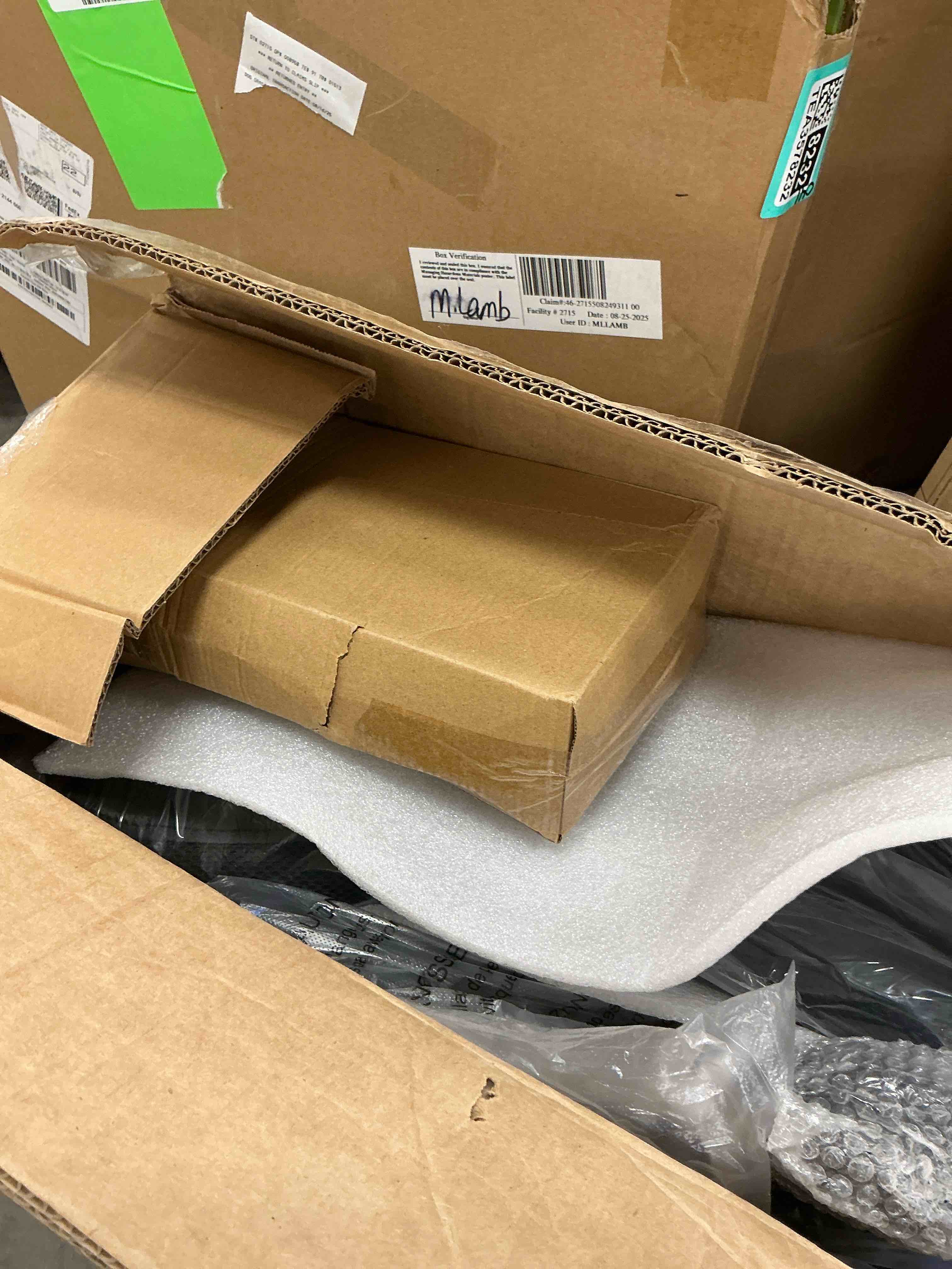 https://s3.amazonaws.com/lotting-images-prod/EmanualPiazza/TEA3578231_1760037934981.jpeg