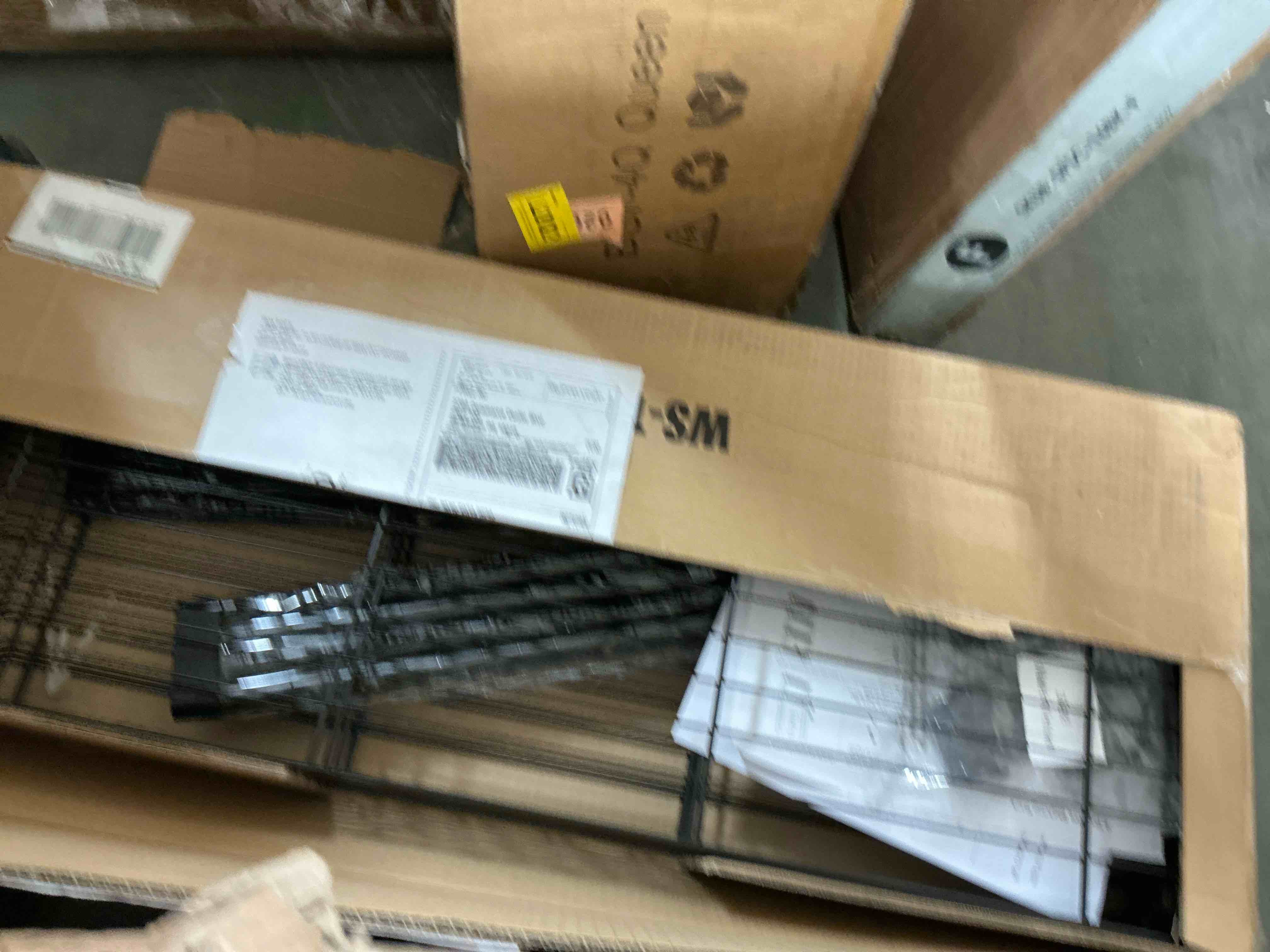 https://s3.amazonaws.com/lotting-images-prod/EmanualPiazza/TEA3578377_1760112478294.jpeg