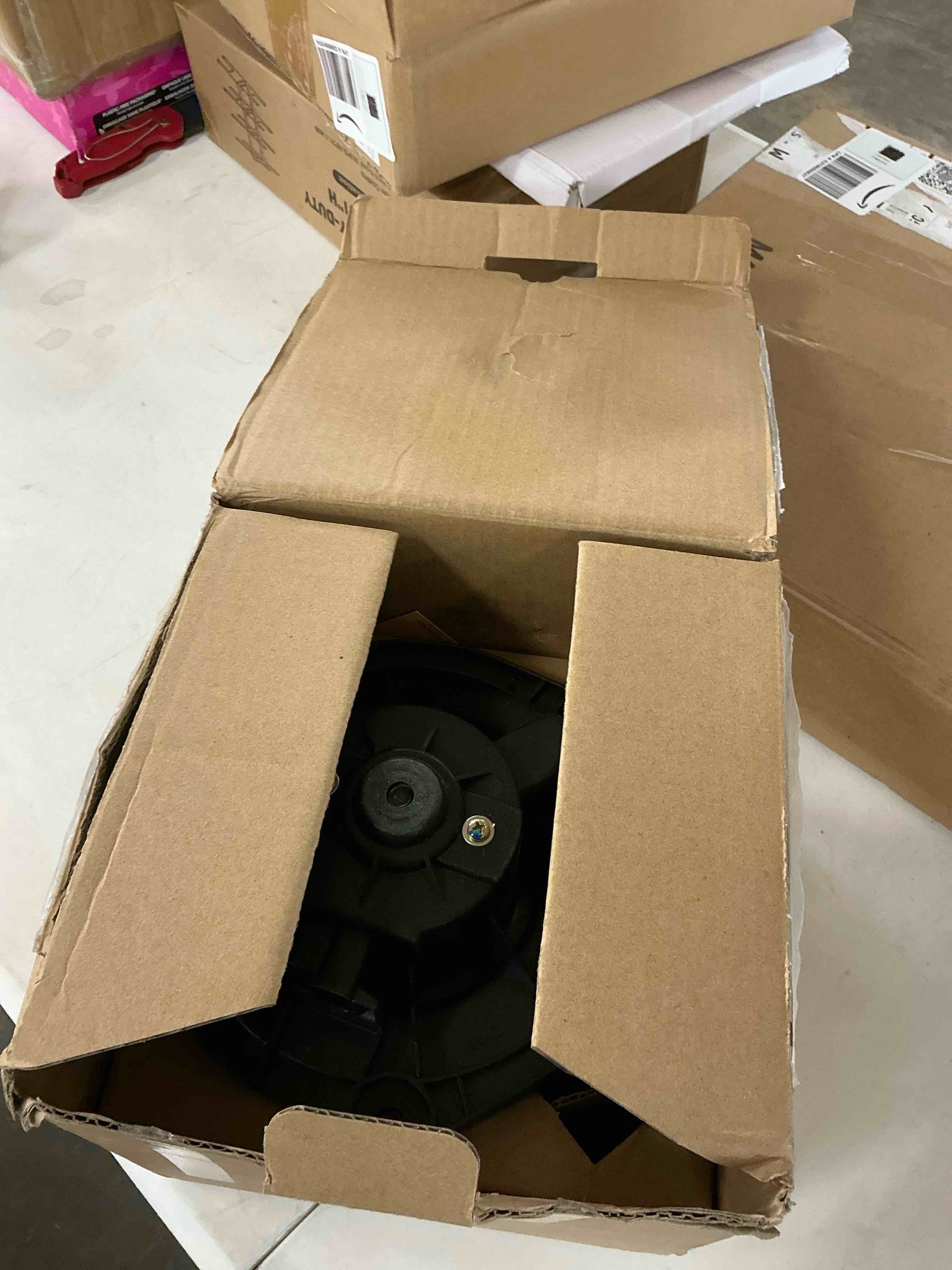 https://s3.amazonaws.com/lotting-images-prod/EmanualPiazza/TEA3578619_1760535985090.jpeg