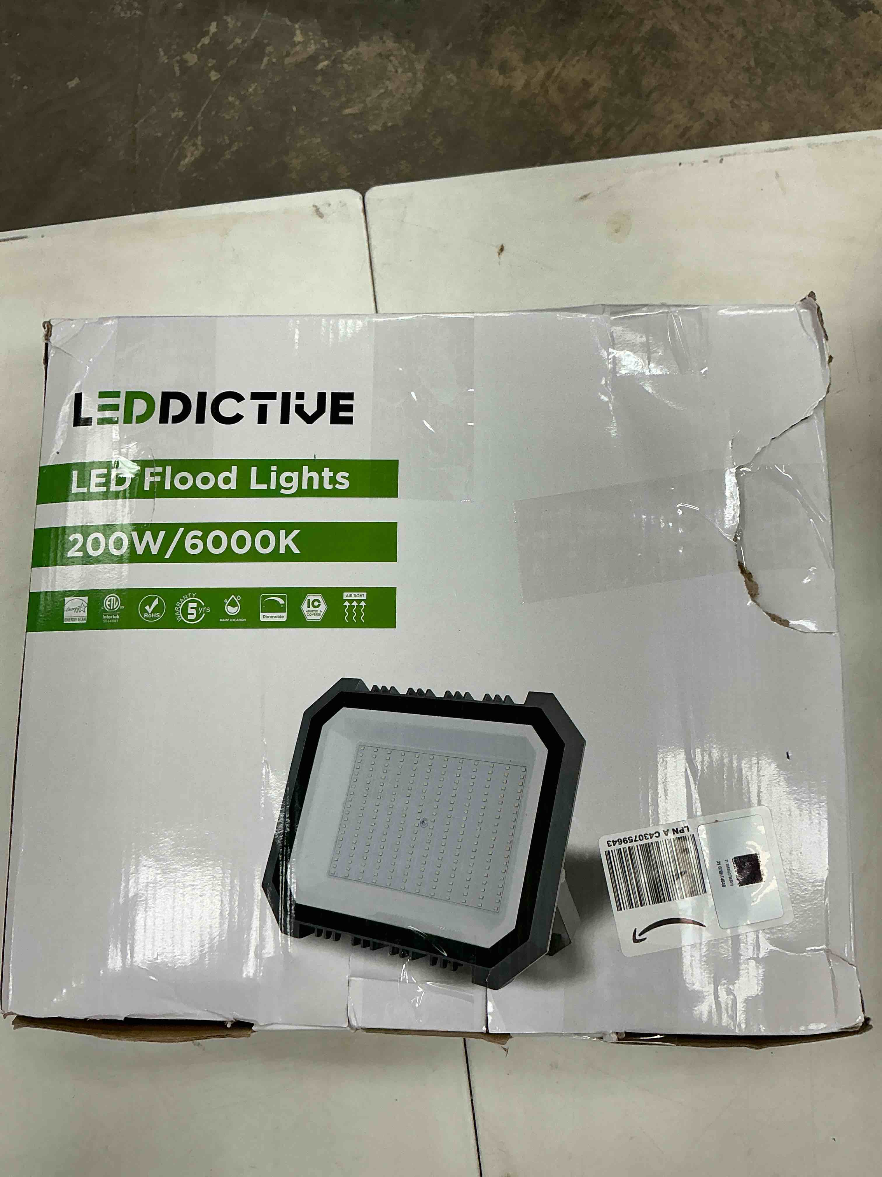 https://s3.amazonaws.com/lotting-images-prod/EmanualPiazza/TEA3578981_1760977876049.jpeg