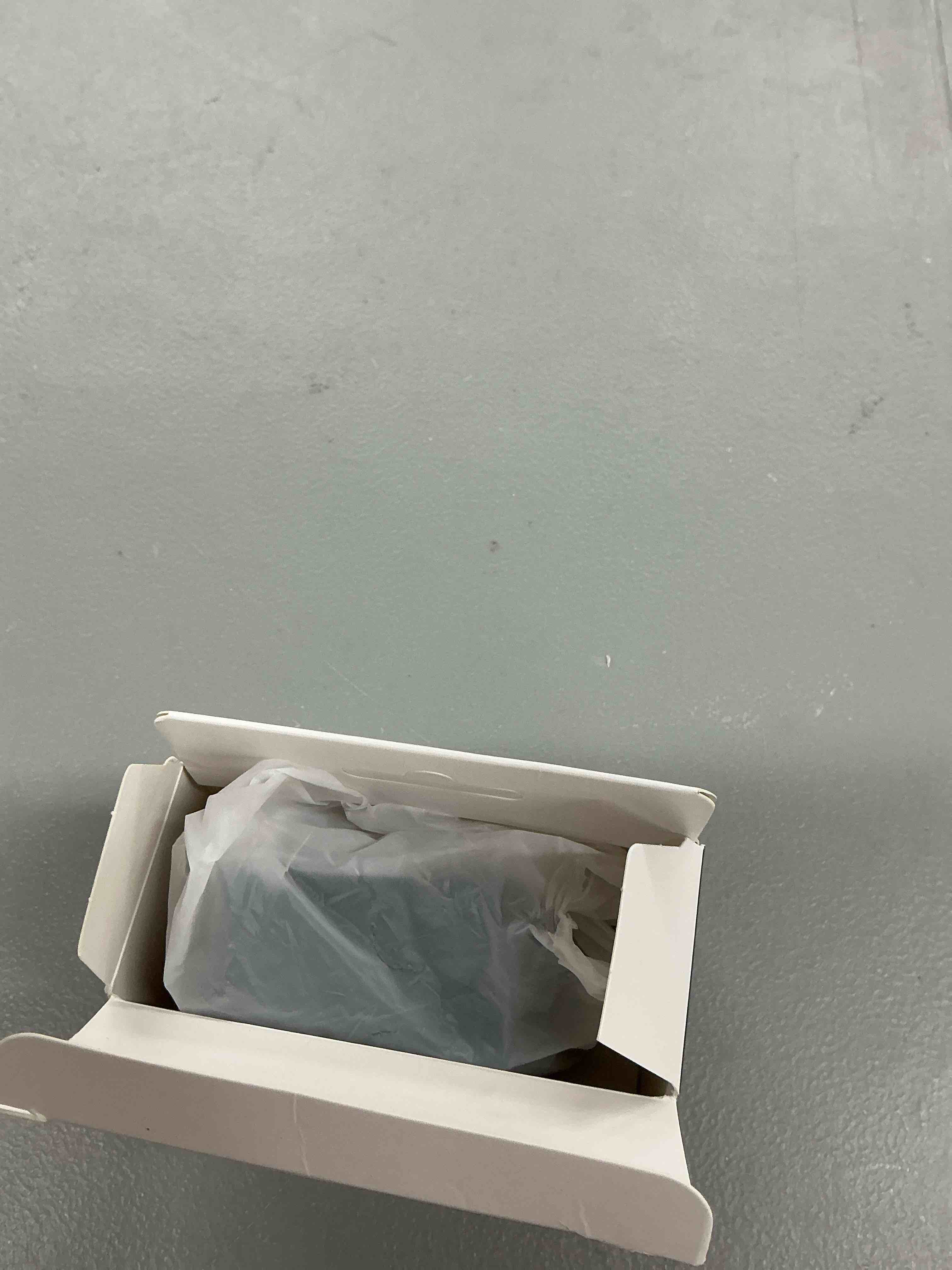 https://s3.amazonaws.com/lotting-images-prod/EmanualPiazza/TEA4000182_1774457214973.jpeg