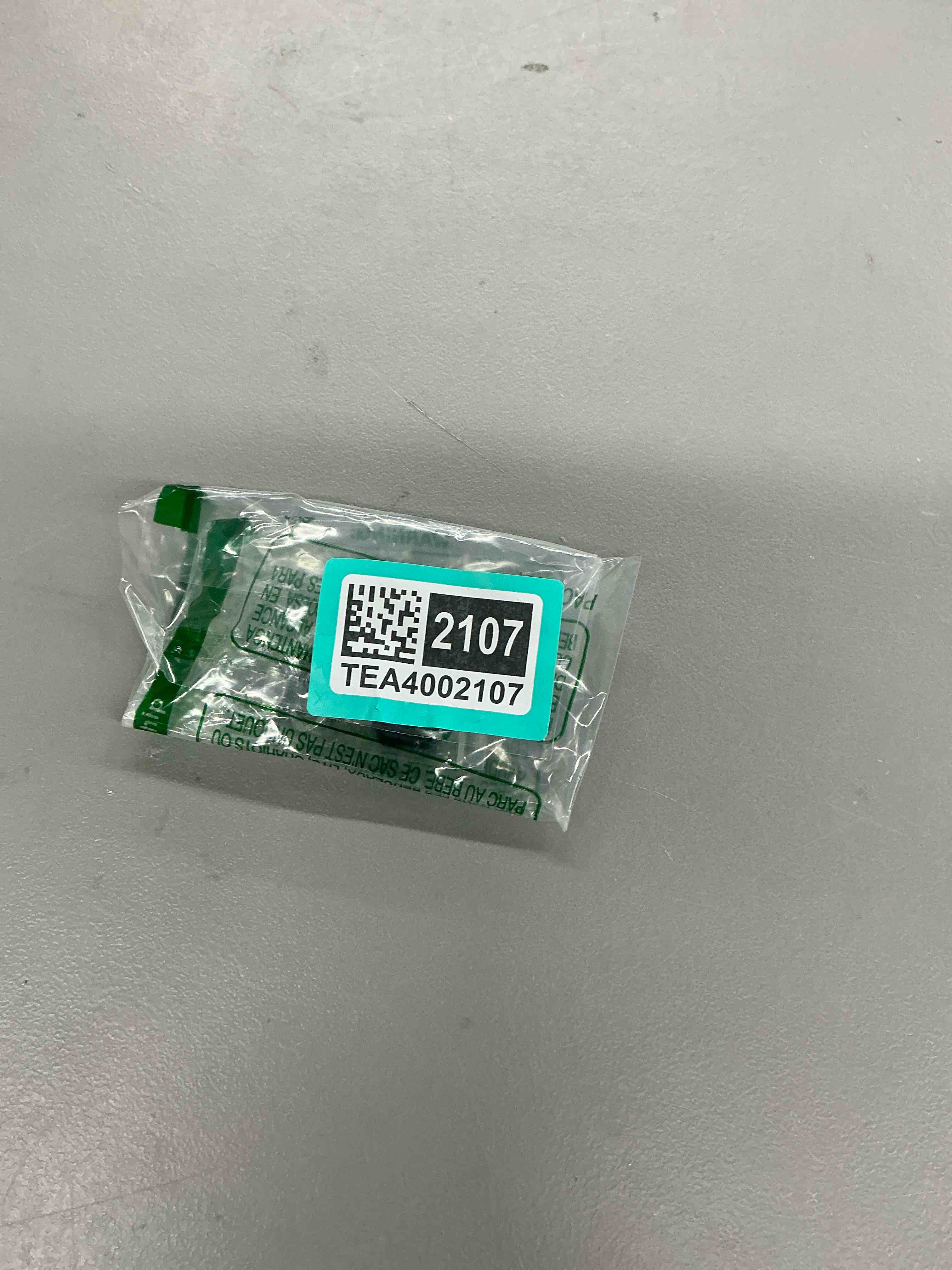 Condition photo showing Good Condition for goldenwarm keyed alike, cabinet cam lock 1-1/8 inch file cabinet lock drawer locks with keys cam lock for toolbox mailbox lock and key, zinc alloy, 1 pack 1-1/8" 1 pack keyed alike cam lock