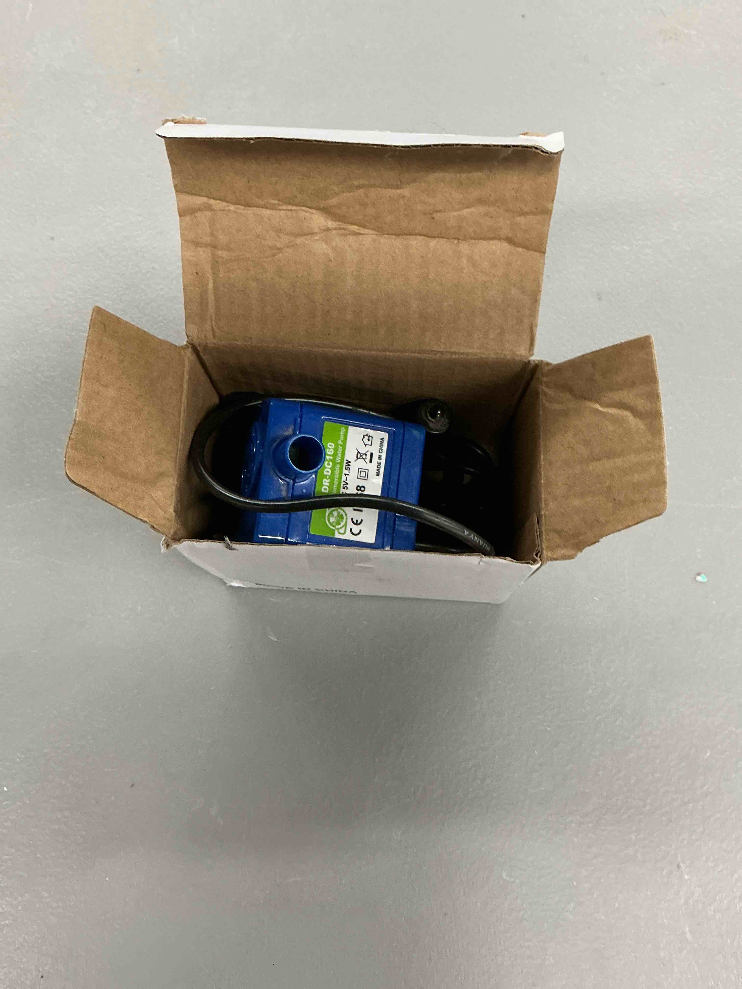 Condition photo showing Good Condition for cat water fountain pump, pet water fountain pump replacement compatible motor, dr-dc 160 submersible water pump with led light for round, cubic, flower cap cat fountain replacement pump