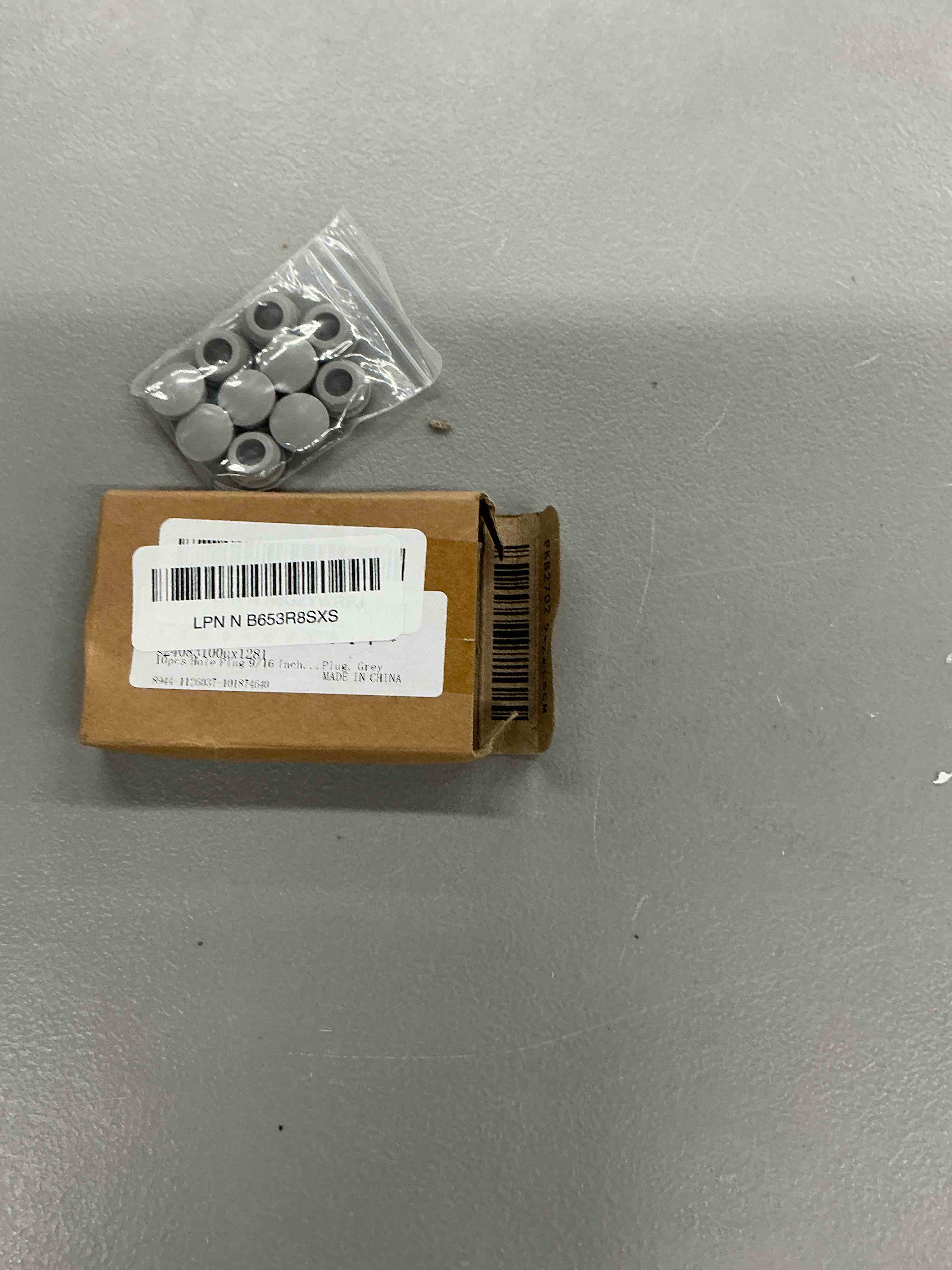 Condition photo showing Good Condition for uxcell 10pcs hole plug 9/16 inch (13.9mm) button plugs fit for 12-13mm hole, snap in locking hole tube plug gel tube waterproof plug tube plug, grey 13.9mm for 12-13mm hole