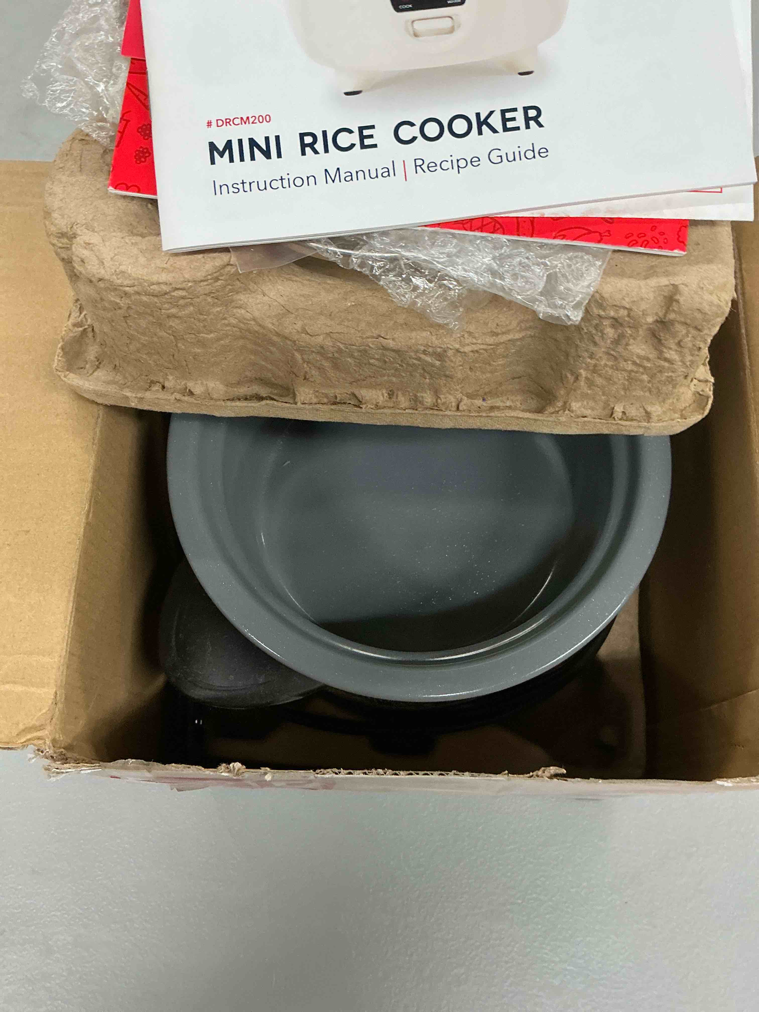 Condition photo showing Good Condition for dash mini ceramic rice cooker - designed for single-serve cooking - compact rice cooker with nonstick removable pot, keep warm function & easy-to-clean sleek design - black ceramic mini rice cooker with keep warm black ceramic