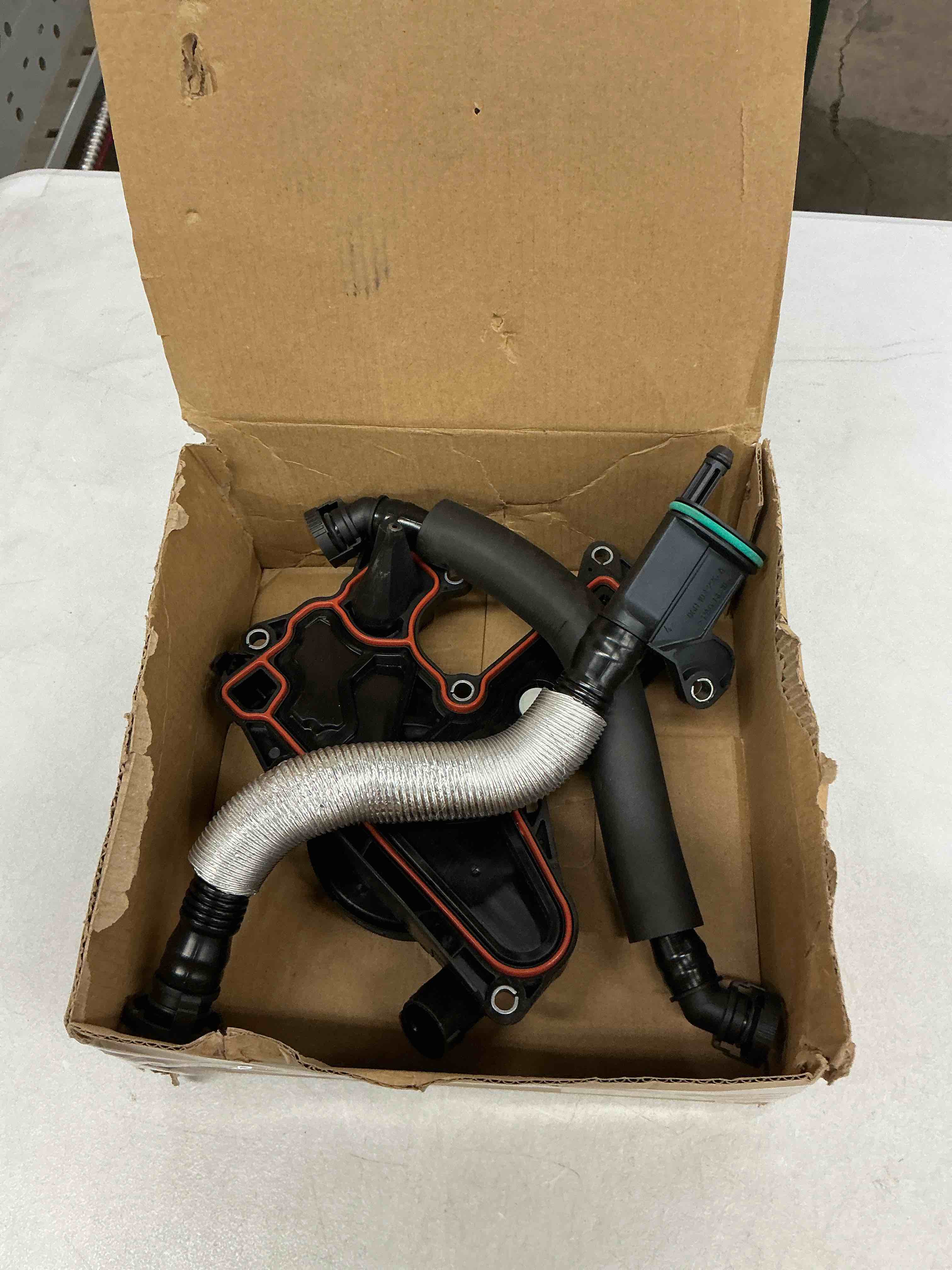 Condition photo showing Good Condition for pcv valve engine crankcase vent oil separator breather hose 3-piece replace 06h103495ab, 06h103495ah, 06h103495b compatible with audi a3 a4 a5 q5 tt vw beetle cc jetta passat tiguan 1.8 2.0tsi