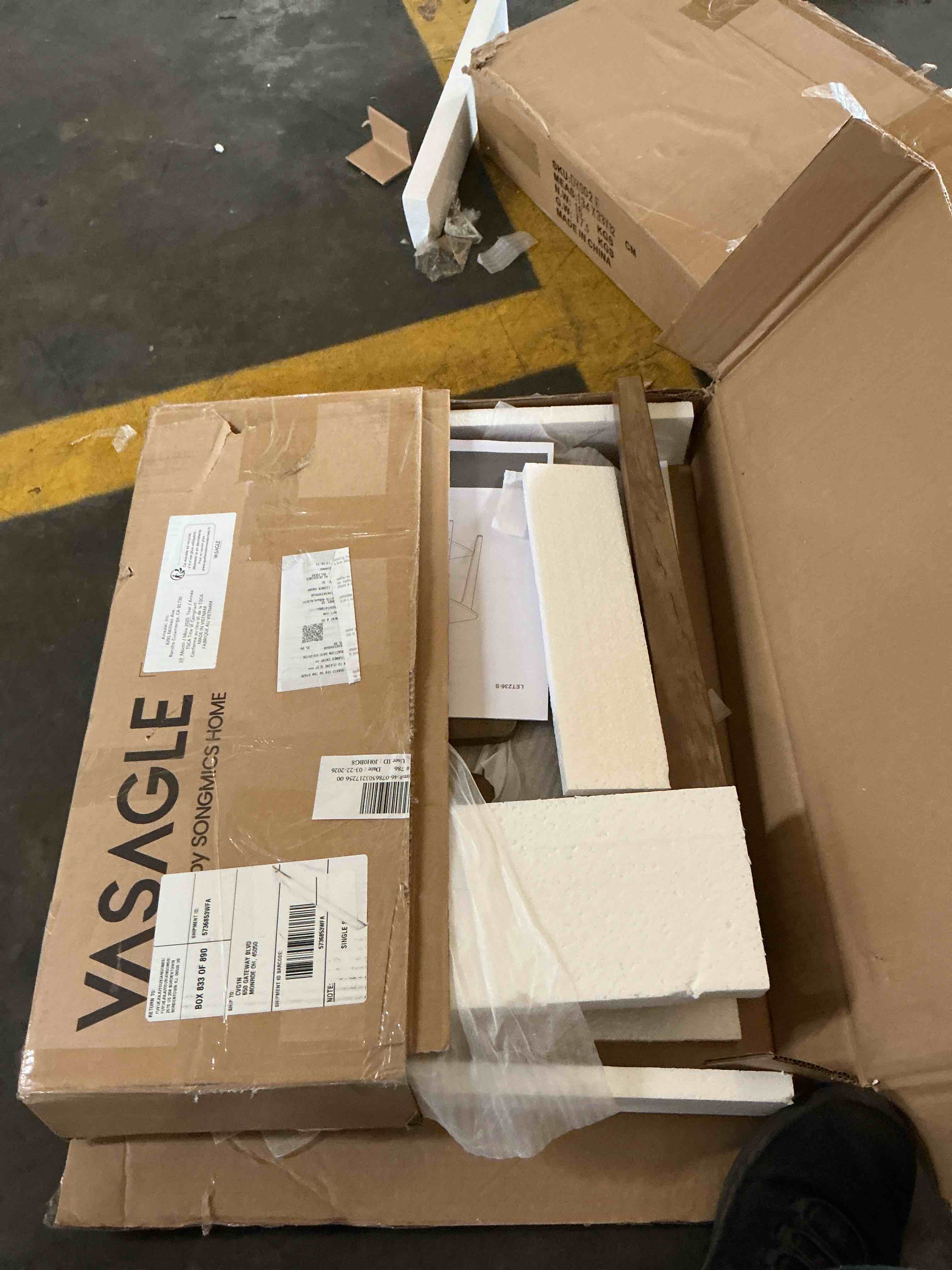 https://s3.amazonaws.com/lotting-images-prod/EmanualPiazza/TEA4007904_1777580450753.jpeg