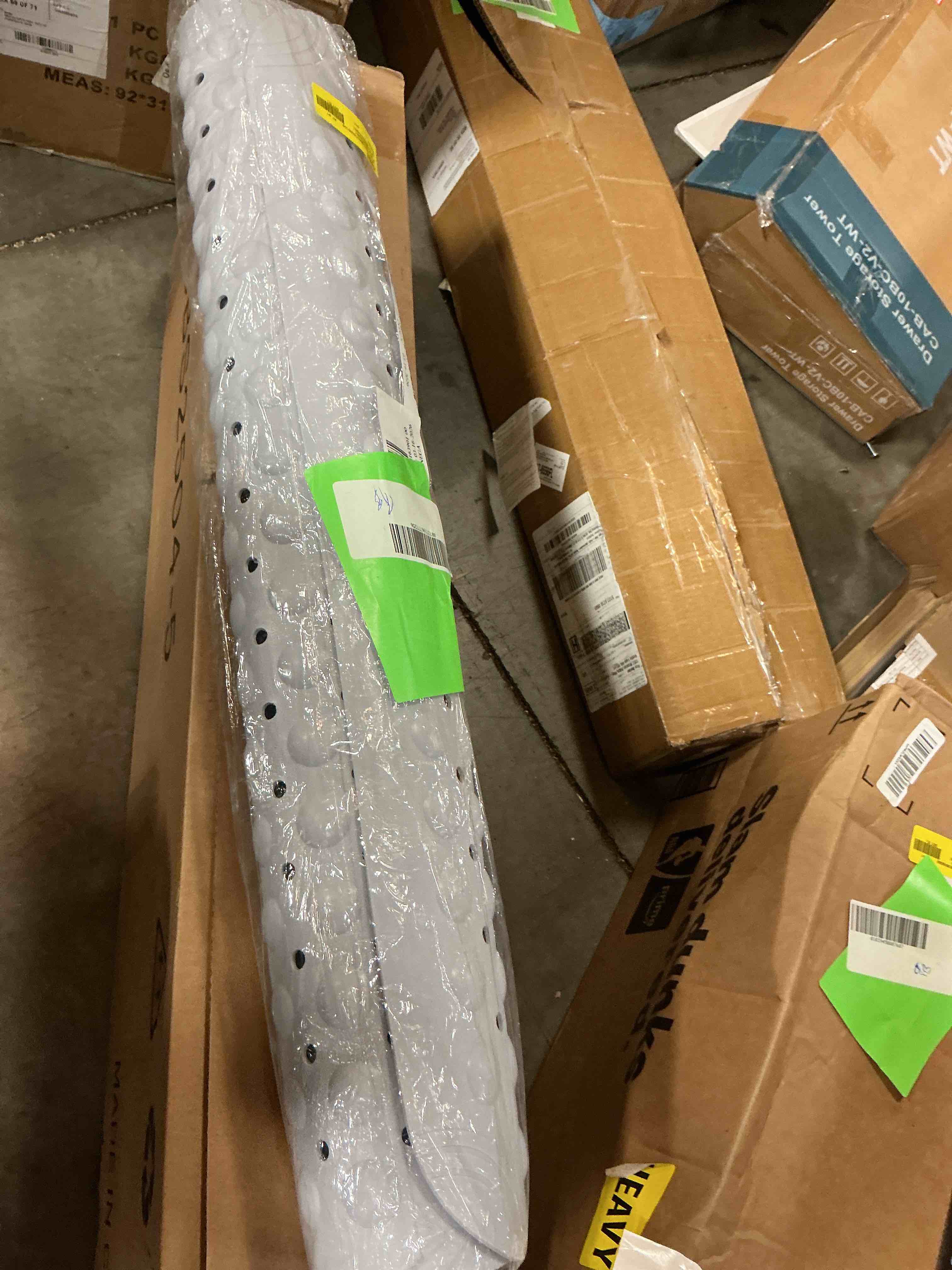 https://s3.amazonaws.com/lotting-images-prod/EmanualPiazza/TEA4017765_1775506718872.jpeg