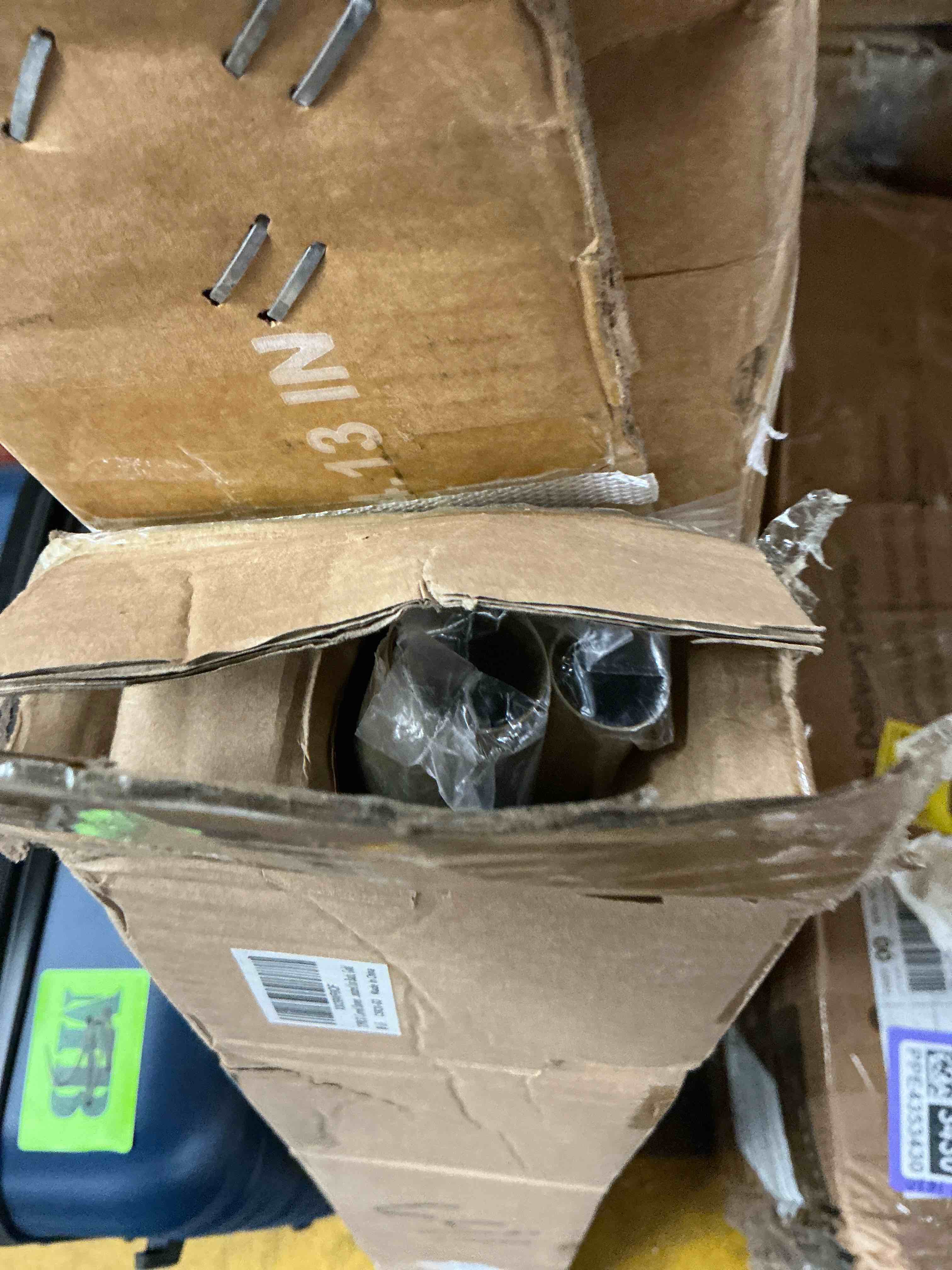 https://s3.amazonaws.com/lotting-images-prod/EmanualPiazza/TEA4017984_1776696761026.jpeg