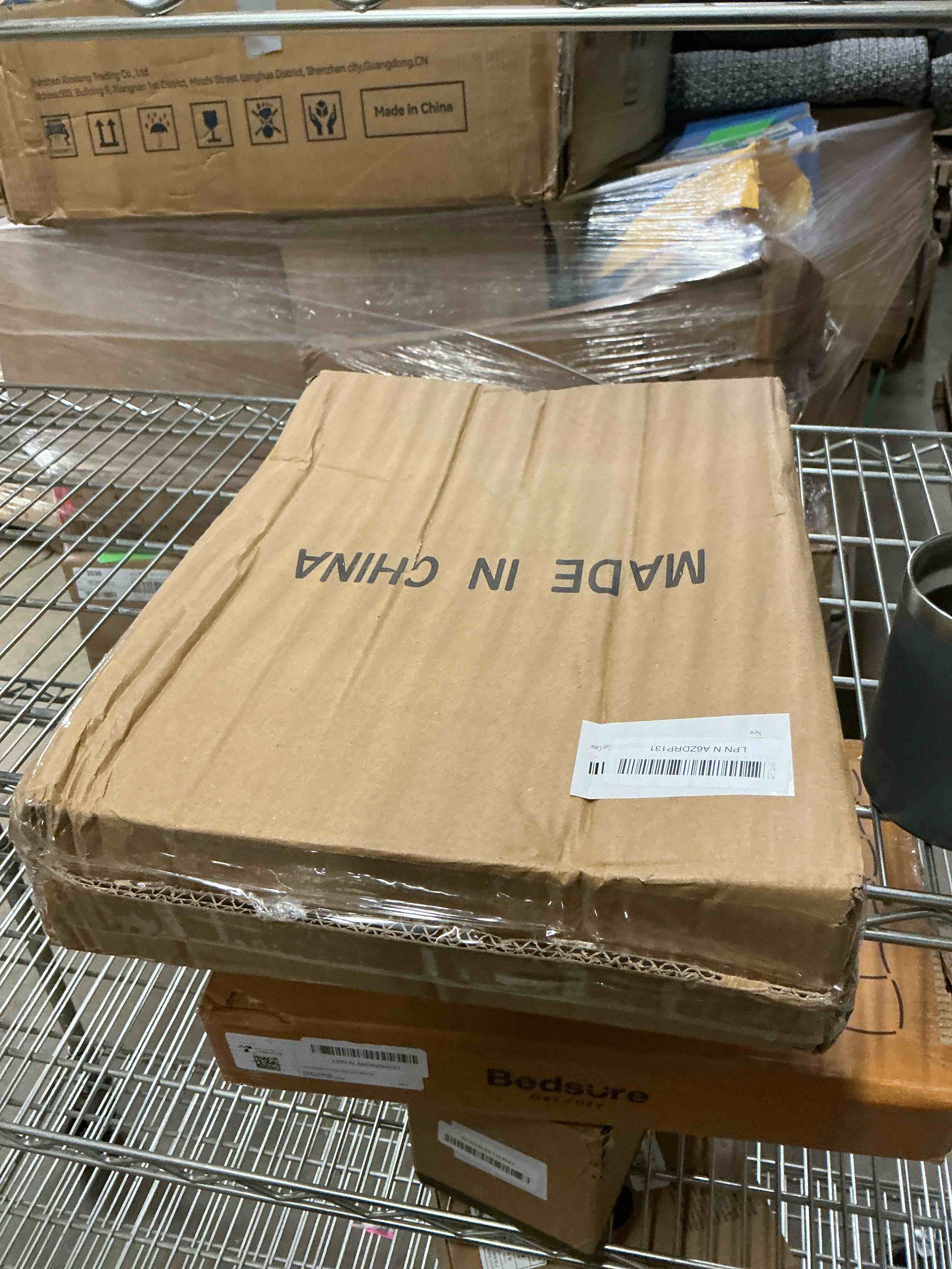 Condition photo showing Good Condition for 2Pack Makeup Organizer Storage, Large Capactiy Acrylic Bathroom Organizer, Clear Cosmetics Organizer Bins with Division Board for Vanity, Skincare, Countertop Storage and Display Case