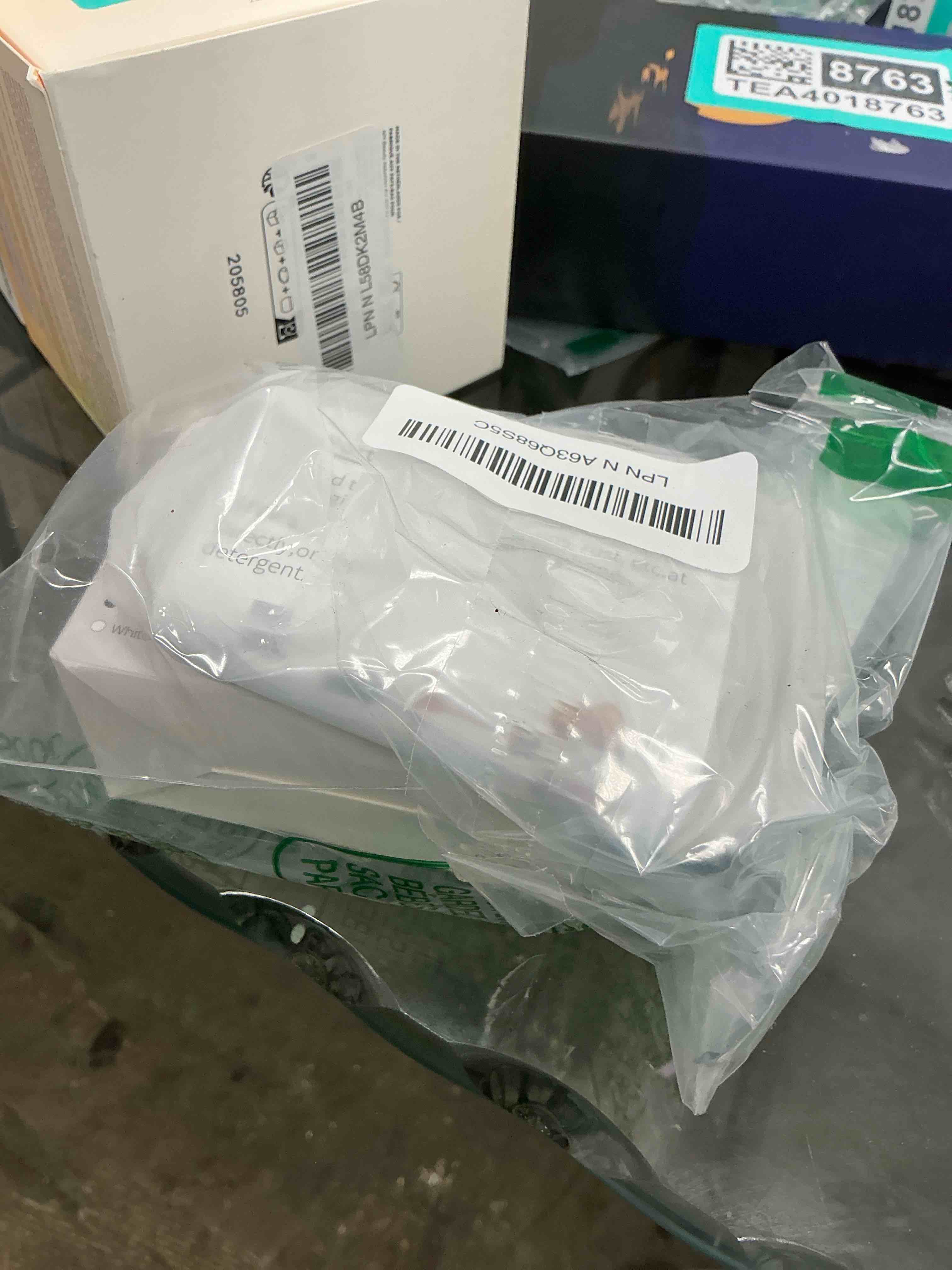 Condition photo showing Good Condition for 13-in-1 for iPhone Cleaning Kit Charging Port Cleaner- Multi-Tool Phone Cleaner for Repair iPhone AirPods Pro iPad (Type C) Charging Port Speaker, Lightning Cables, Connectors with Portable Case