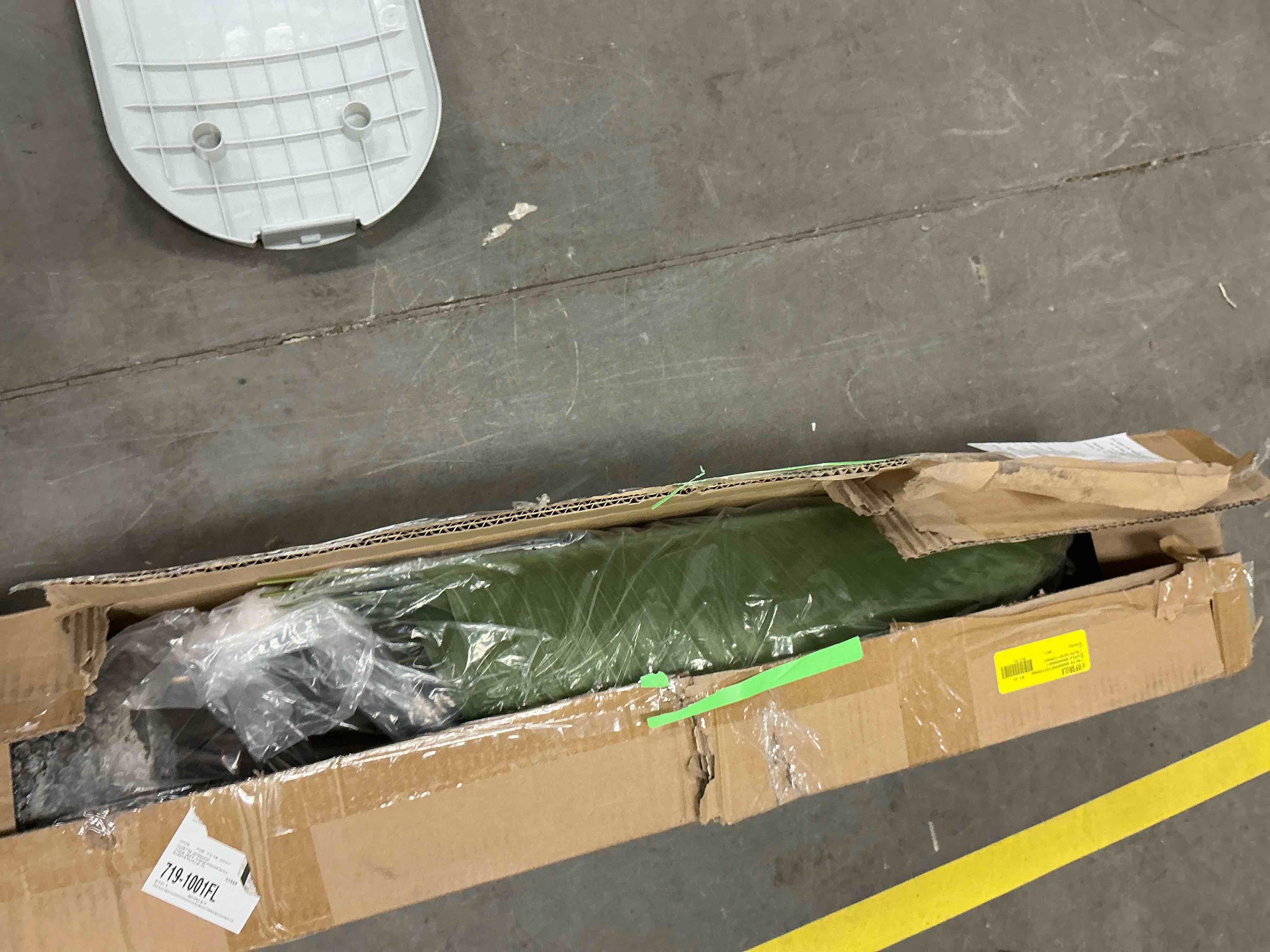 Condition photo showing Good Condition for 6FT Artificial Silk Bird of Paradise Tree with 13 Leaves, Faux Banana Leaf Plant 70 Inch Large Fake Tropical Tree with Black Pot for Home Patio Poolside Garden Indoor Outdoor Decor