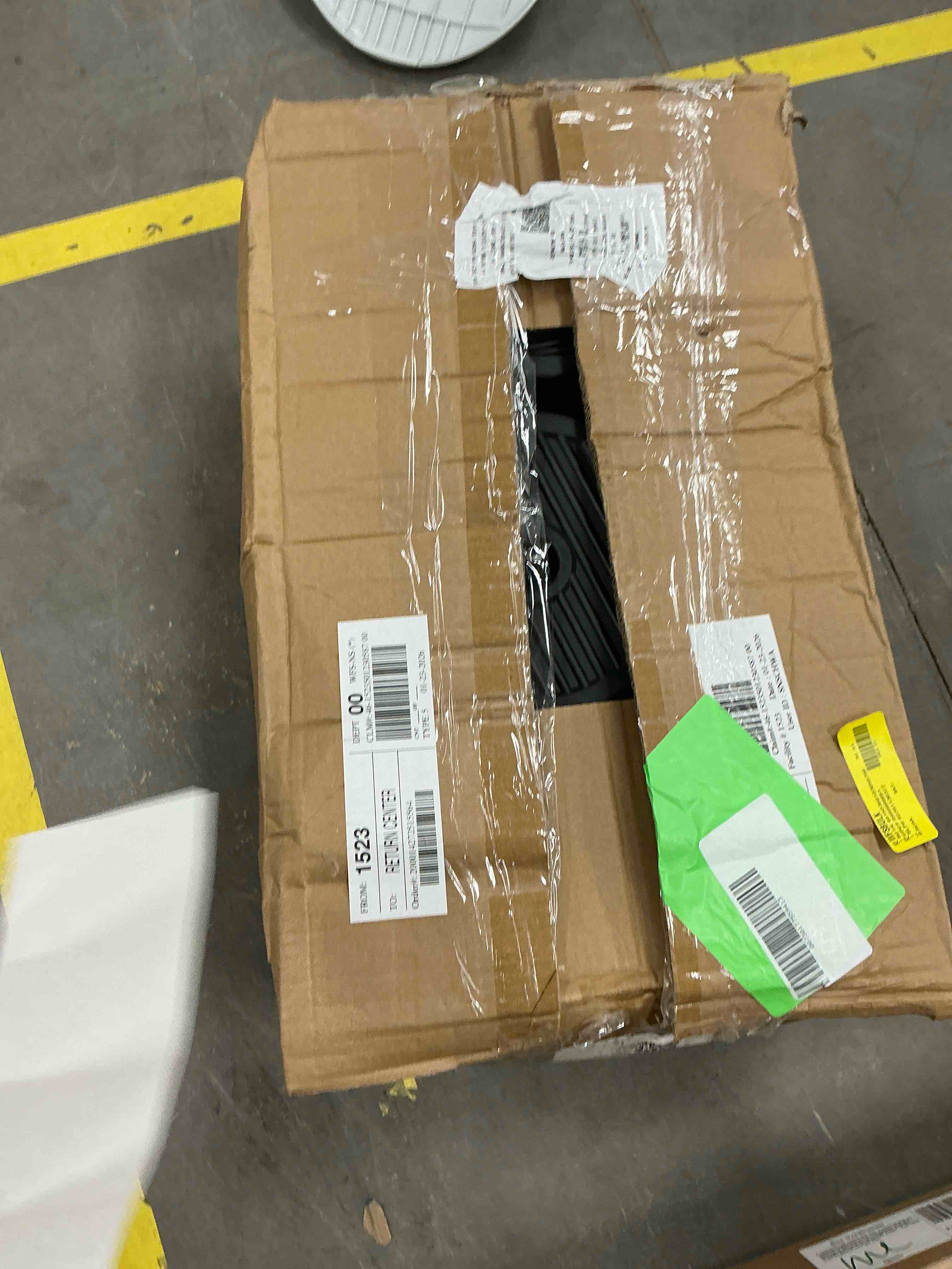 Condition photo showing Good Condition for UPGO Adjustable Dumbbells  70lbs Free Weight Set with Connector  6 in1 Dumbbells Set as Barbell  Kettlebells  Push up Stand  Fitness Exercises for Home Gym Suitable Men/Women