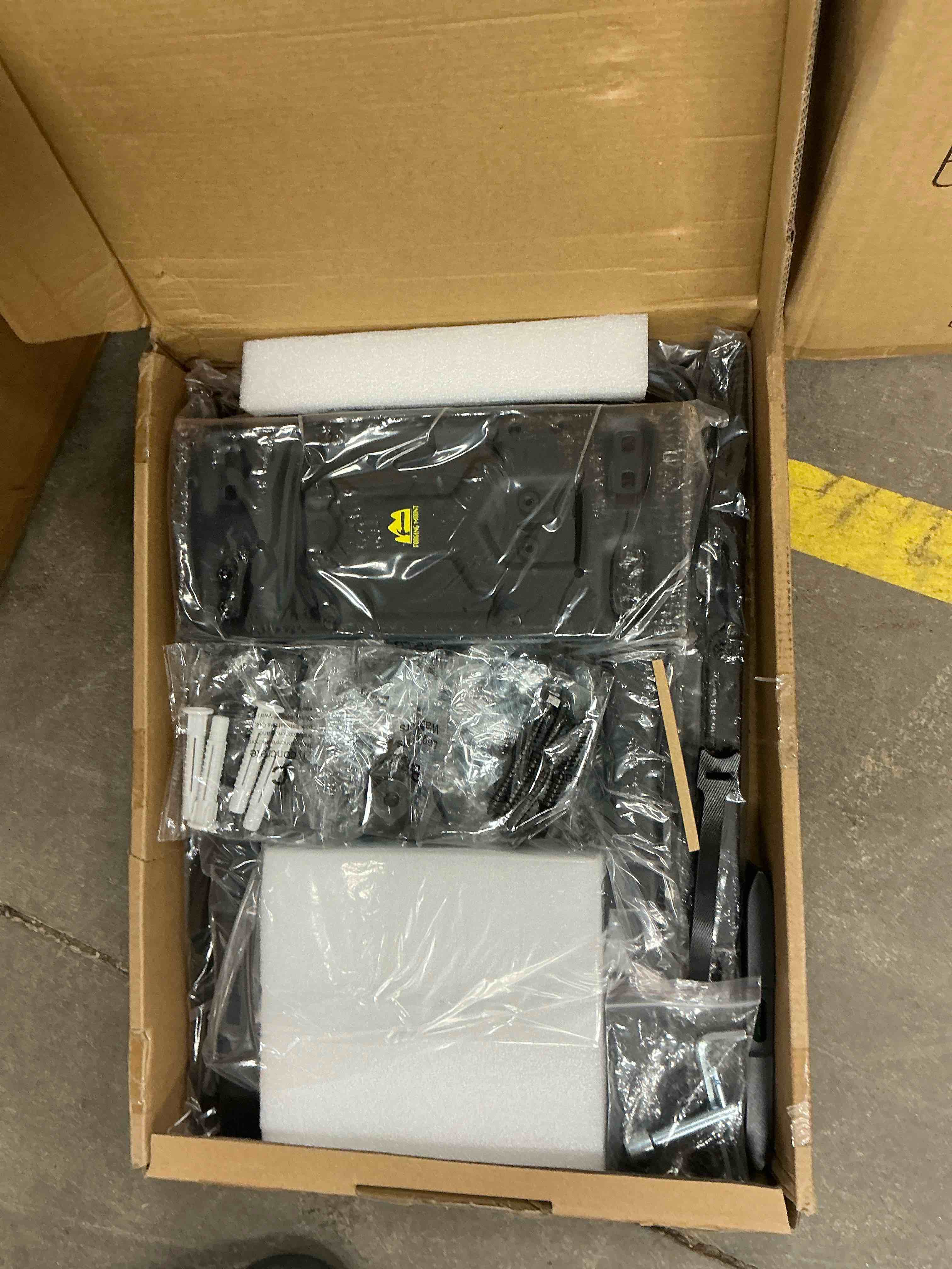 Condition photo showing New/Like New for FORGING MOUNT Full Motion Swivel Tilt TV Wall Mount for 32-75 inch TVs  33 inch Extension  Holds 99lbs  Max 600X400mm