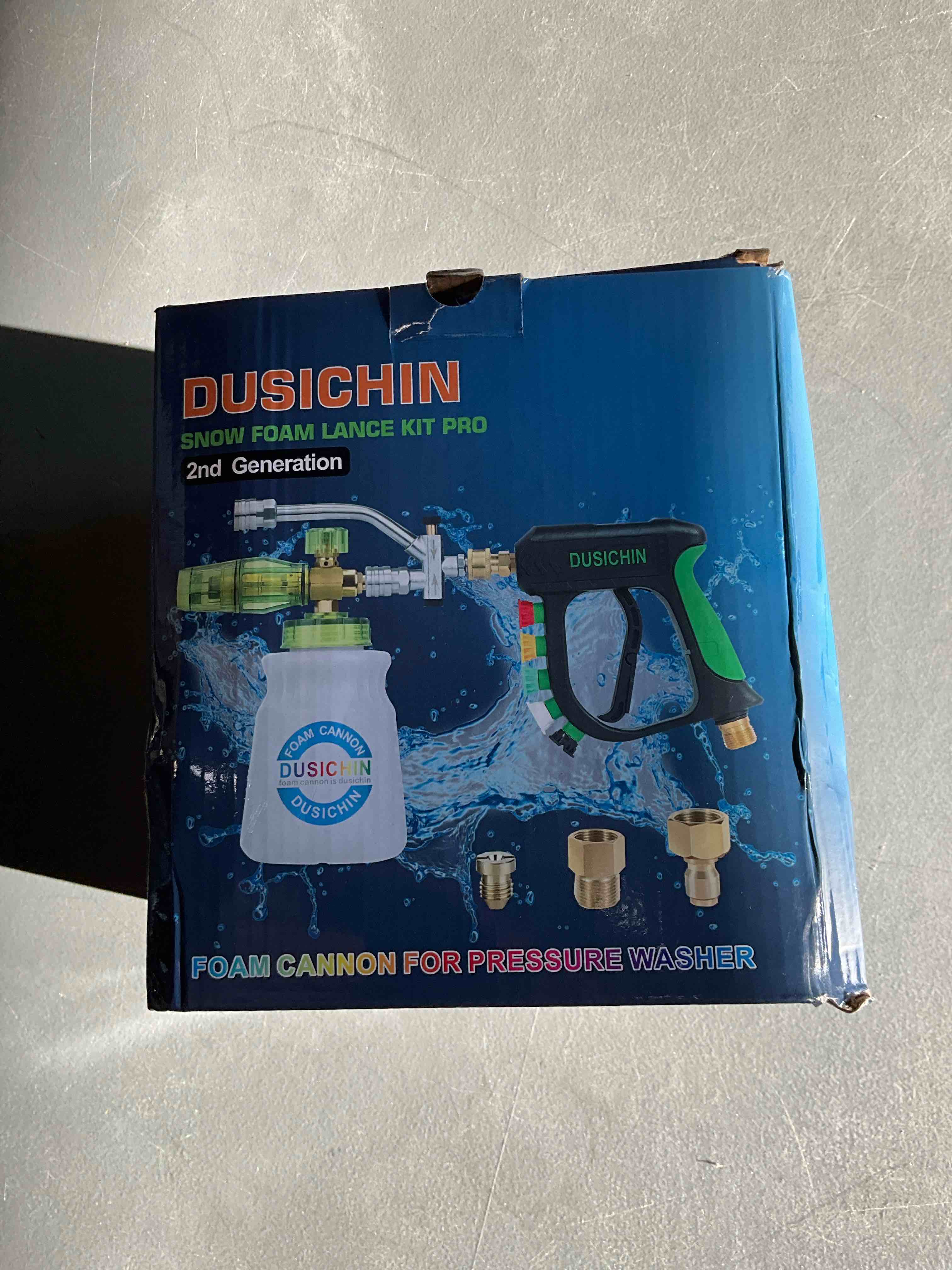 Condition photo showing New/Like New for DUSICHIN Short Pressure Washer Gun Foam Cannon Nozzle Dual Connector Shift Valve, Car Wash Foam Cannon Kit 1/4 Inch Quick Connector, 5 Pressure Washer Nozzle Tips,Double Tip Attachment For Soap Cannon Gun+Foam Cannon+Dual Connector+Nozzle