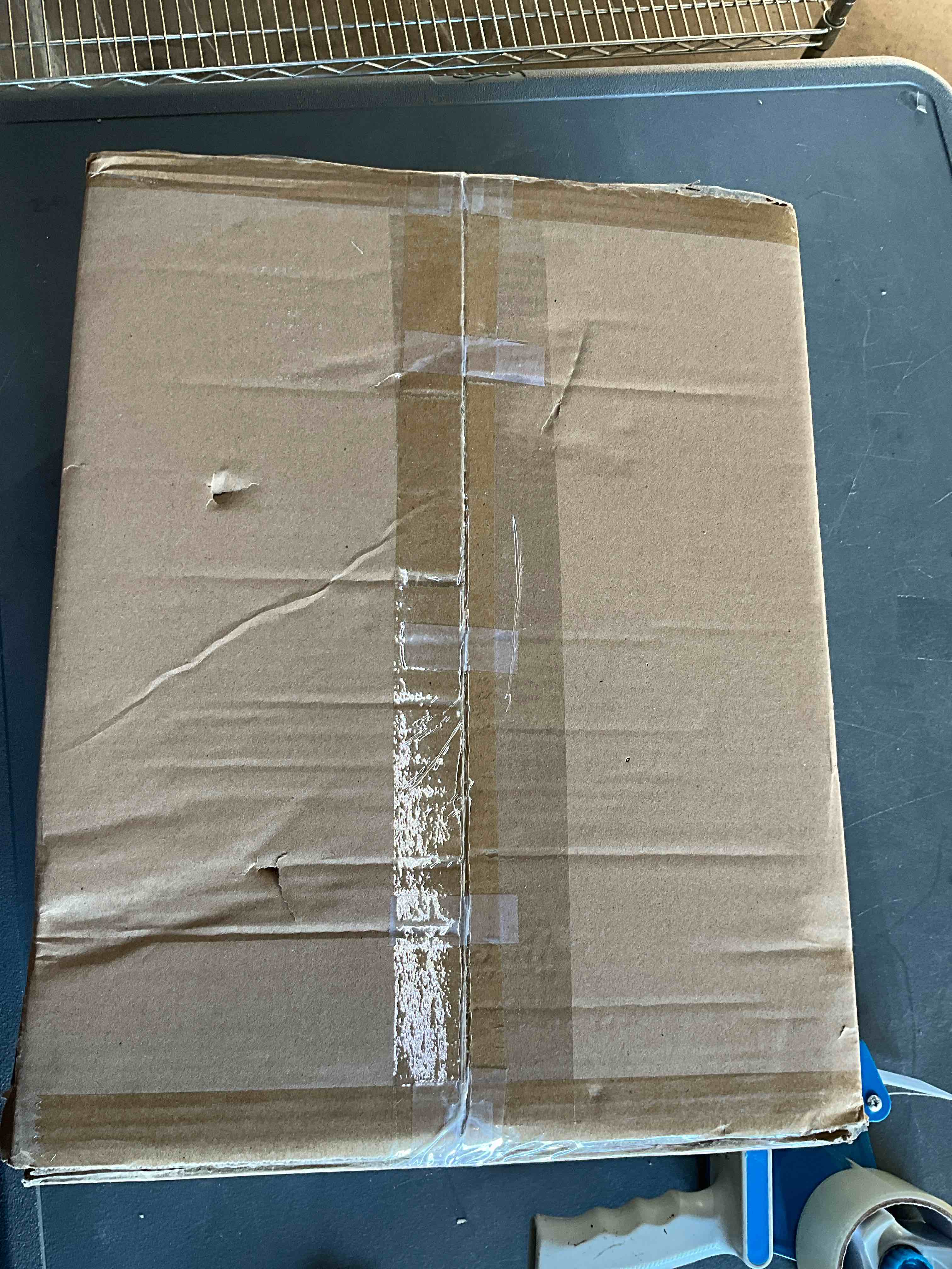 Condition photo showing New/Like New for MWZ Gold Pendant Lights Kitchen Island 3 Pack, Modern Hanging Kitchen Pendant Lighting Over Sink with Hammered Glass Shade,Small Chandeliers Fixtures Adjustable Cord Hanging Lighting for Dining Room Gold+Clear 3 Pack