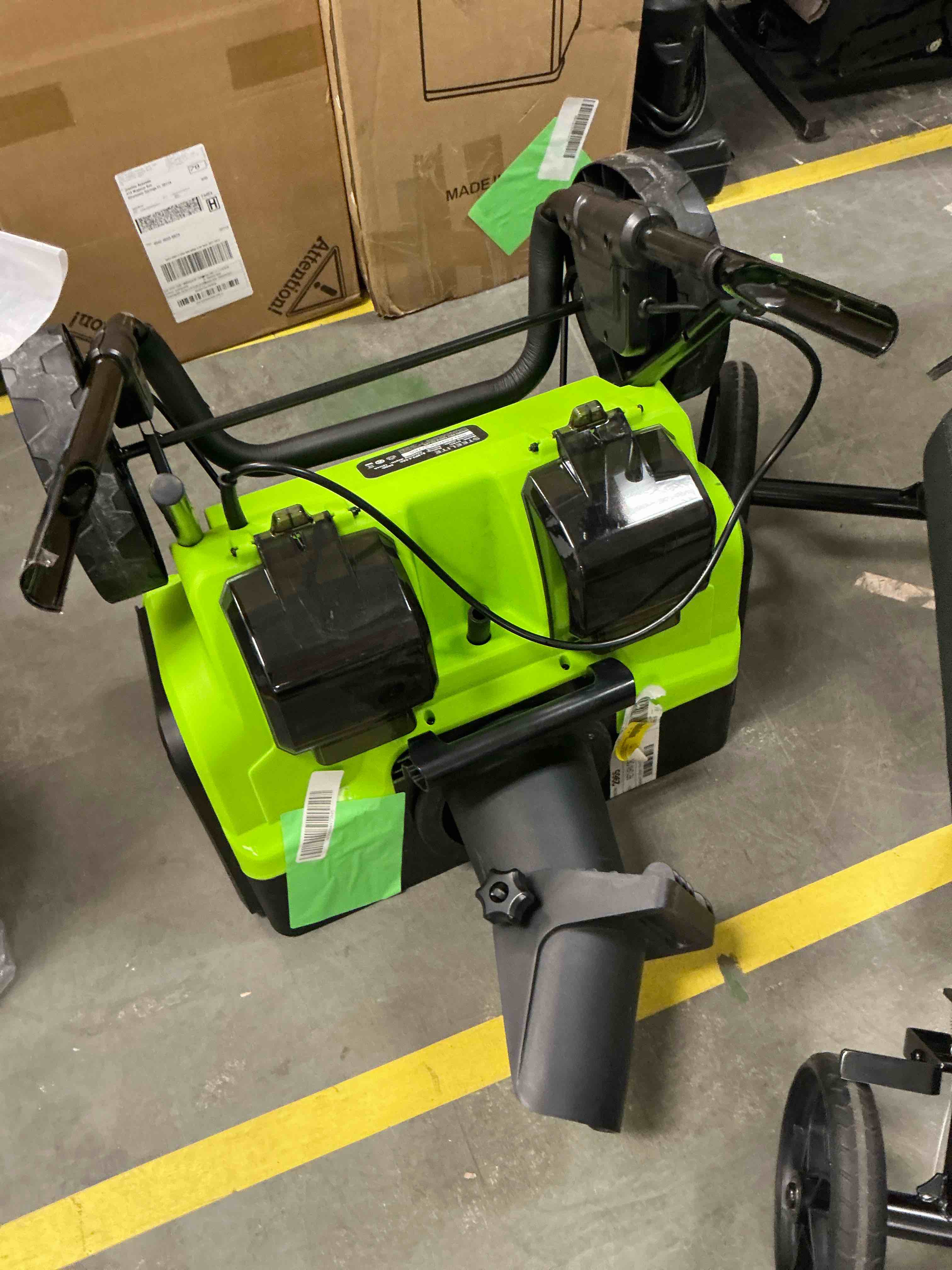 Condition photo showing Good Condition for Steelite 2x21V Cordless Snow Blower, 20" Snow Thrower with Brushless Motor,850 lbs/Min Electric Snow Remove Machine with 2 x4.0 Ah Batteries & Charger