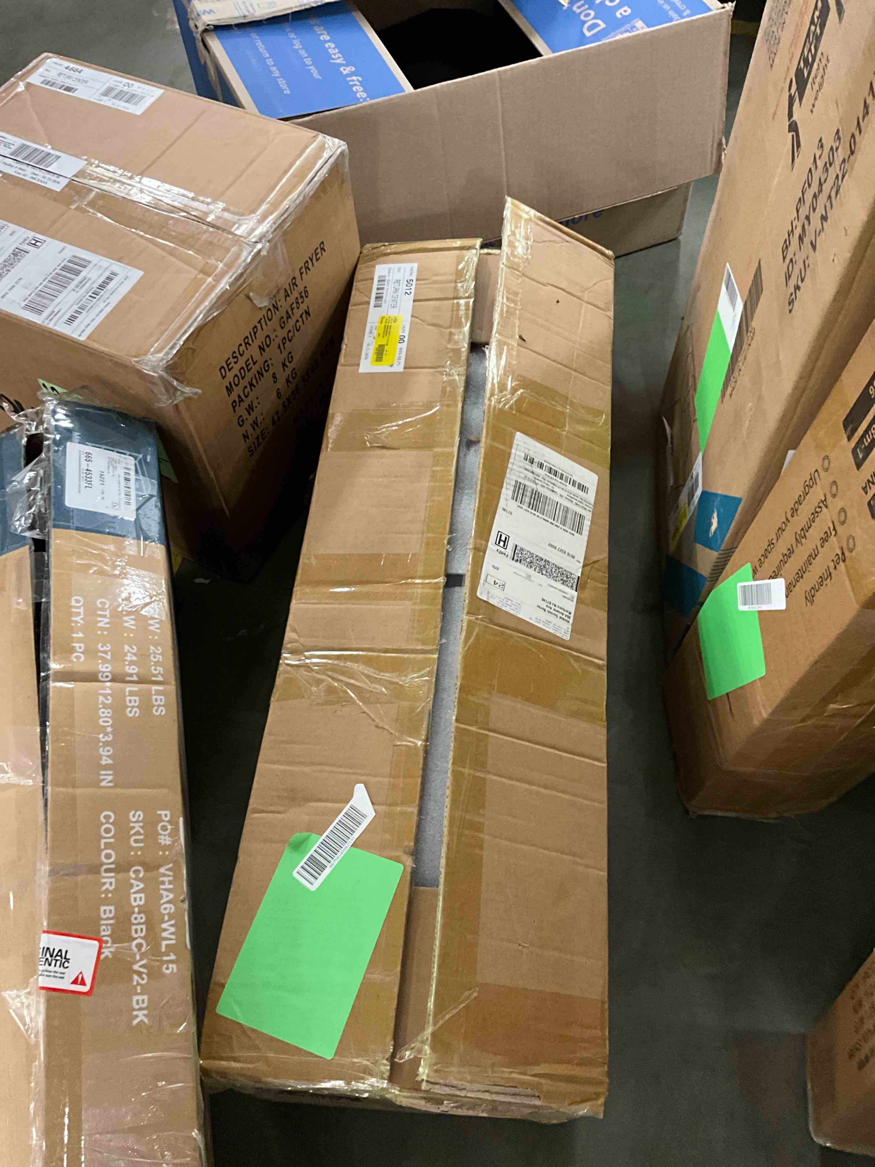 Condition photo showing New/Like New for FLYBIRD Workout Bench with Leg Extension & Curl Pad Foldable 800LB Bench for Full Body Training