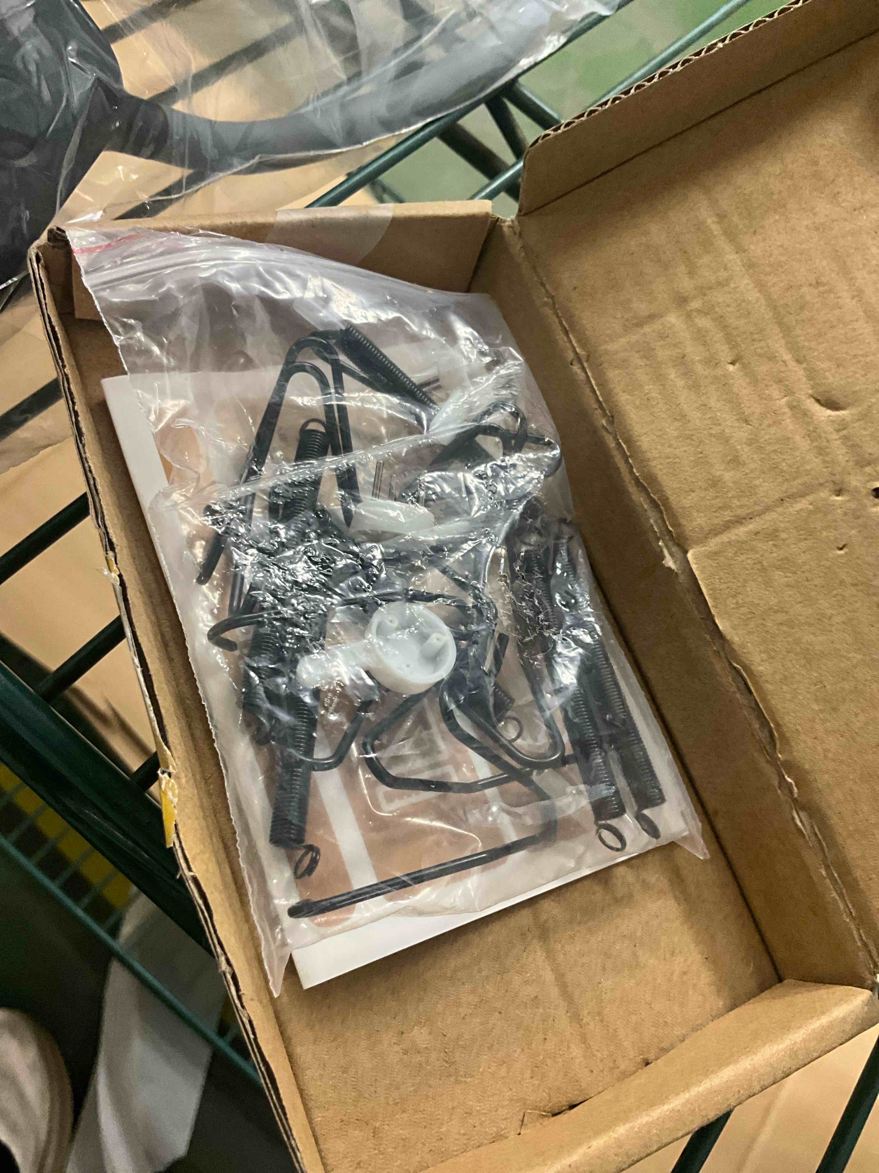 Condition photo showing Good Condition for Plate Hangers for Wall for 6-8 inch, 3 Pack, Black Black 6-8 inch