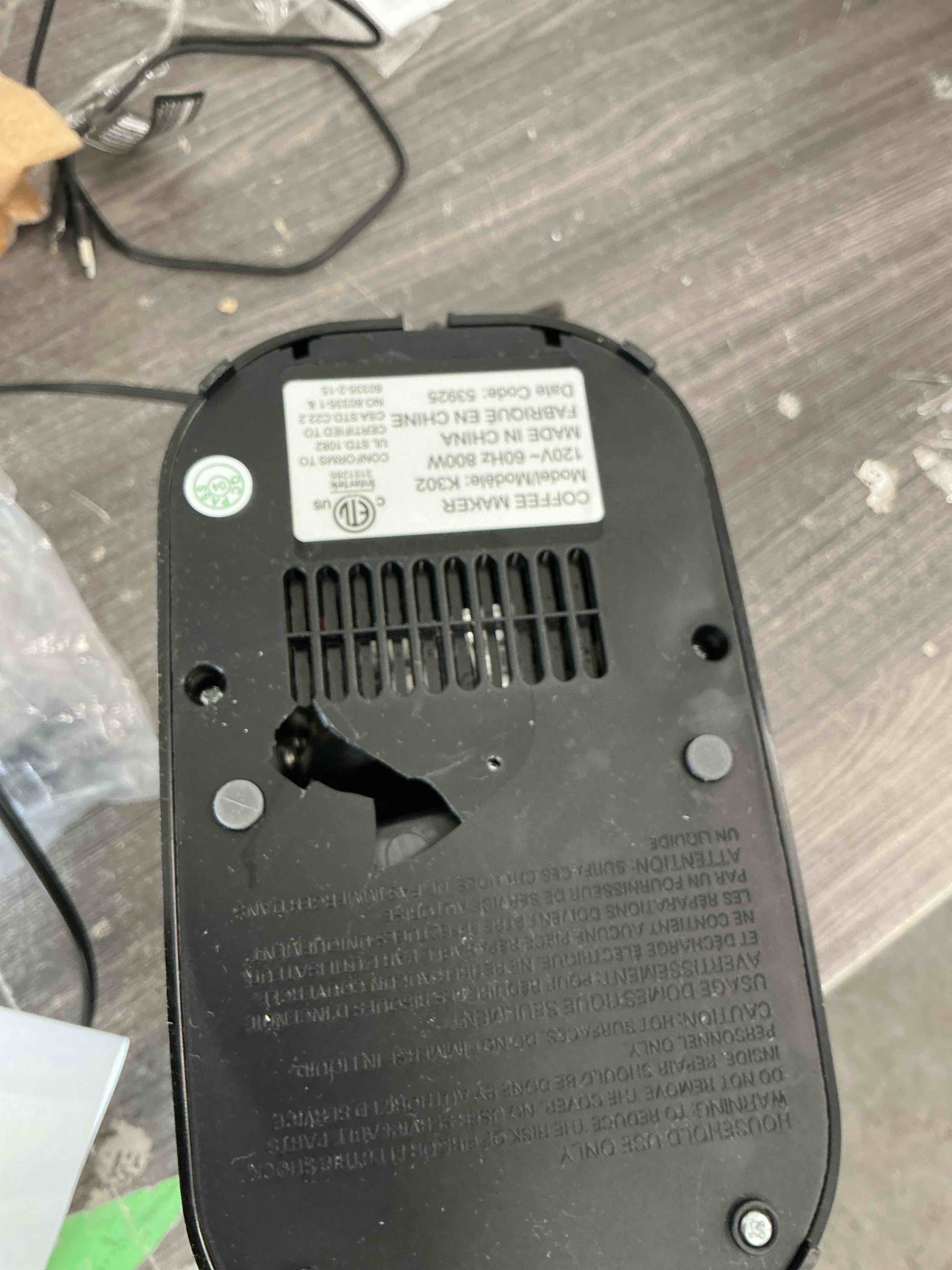 Condition photo showing Good Condition for Tastyle Single Serve One Cup Coffee Maker, for K Cups and Grounds, Mini Coffee Maker with Portable Handle, 6 to 12 Oz Brew Size, for Travel, Camping, Office, RV and Dorm, 120V, Black and Gold