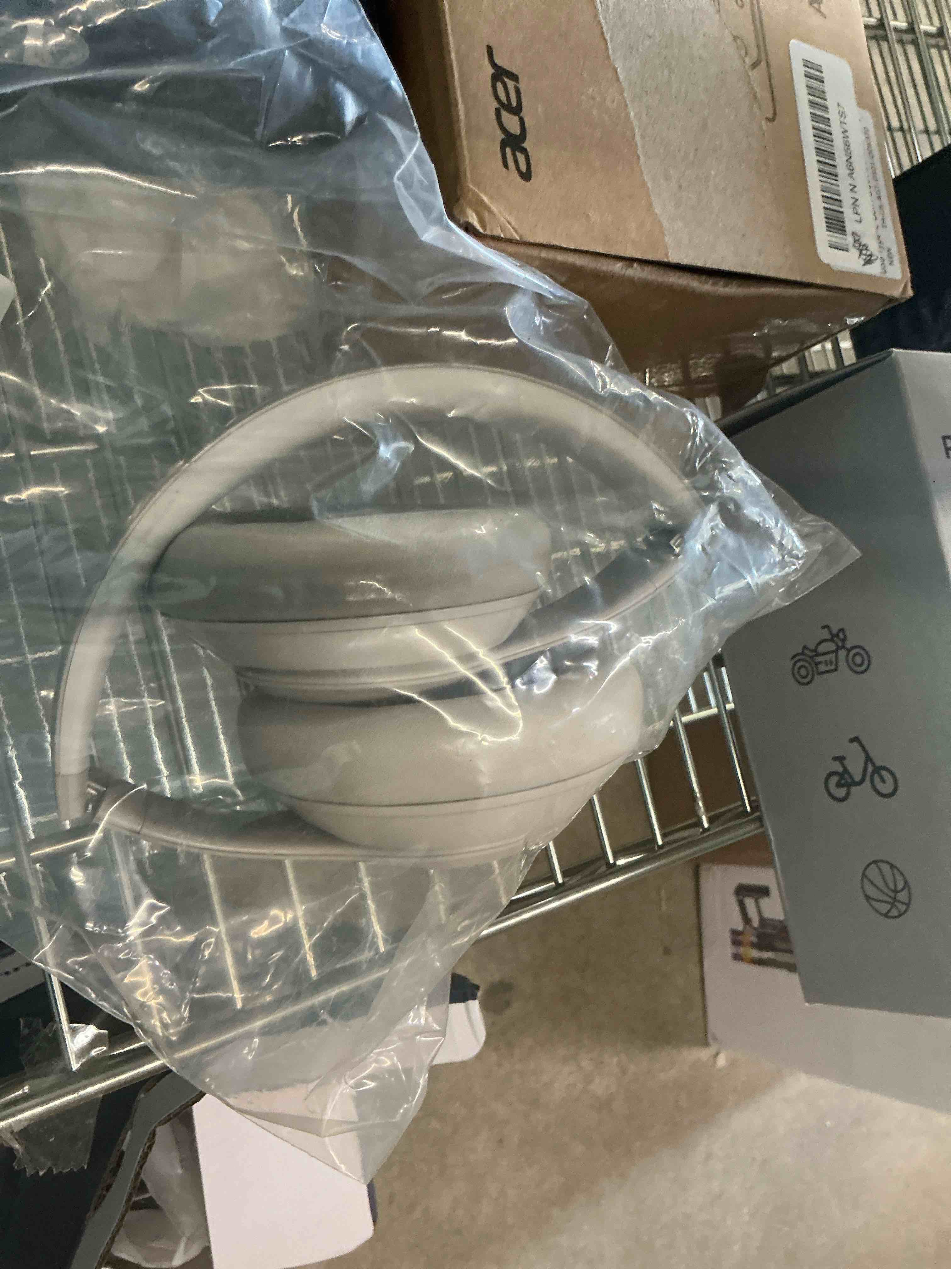 Condition photo showing Good Condition for Beats Studio Pro-Premium Wireless Over-Ear Headphones- Up to 40-Hour Battery Life, Active Noise Cancelling, USB-C Lossless Audio, Apple & Android Compatible- Sandstone Sandstone Beats Studio Pro