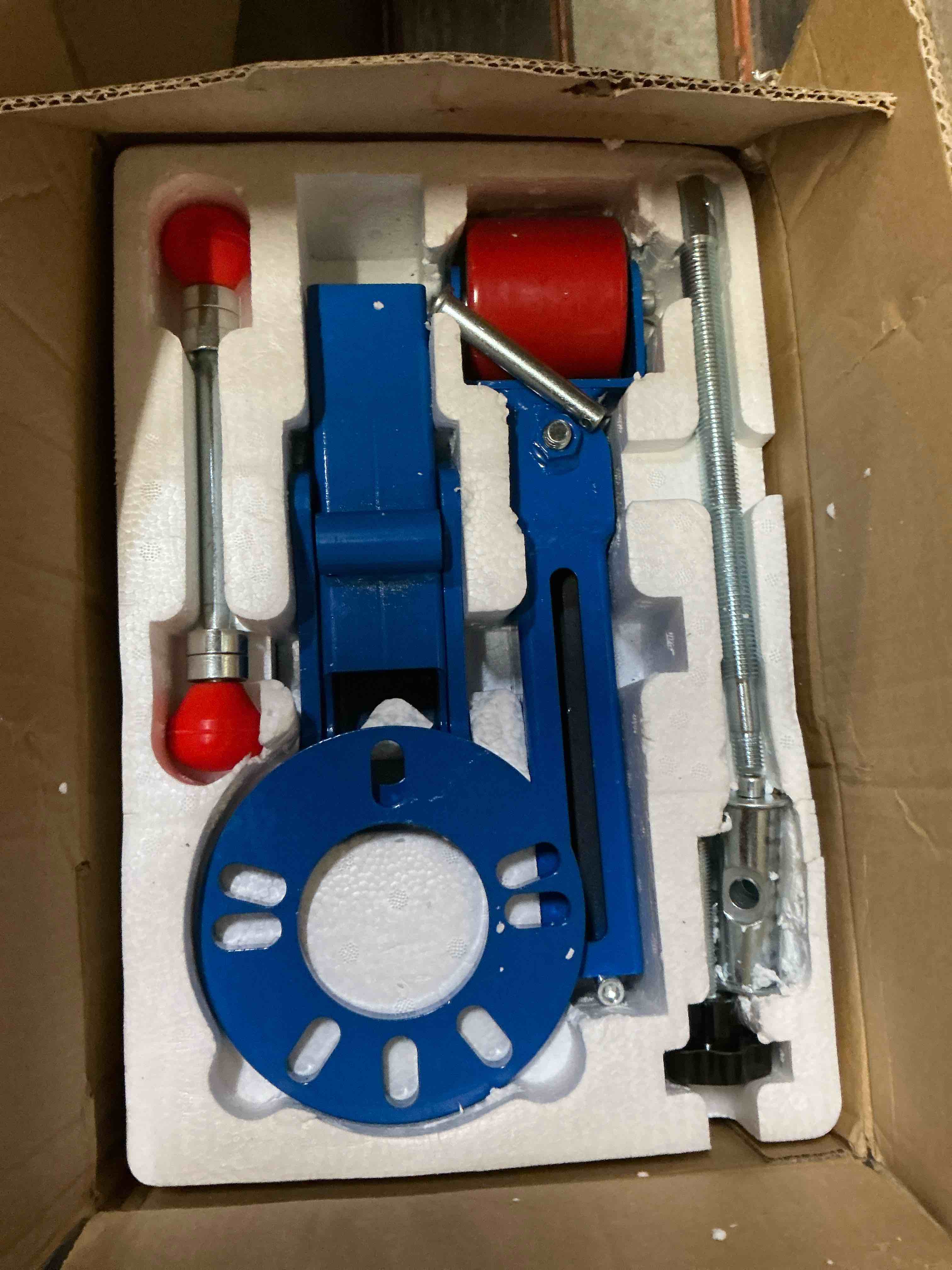 Condition photo showing Good Condition for Fender Roller Arch Flaring Former Extending Reforming Tool Former Fender Roller Tool