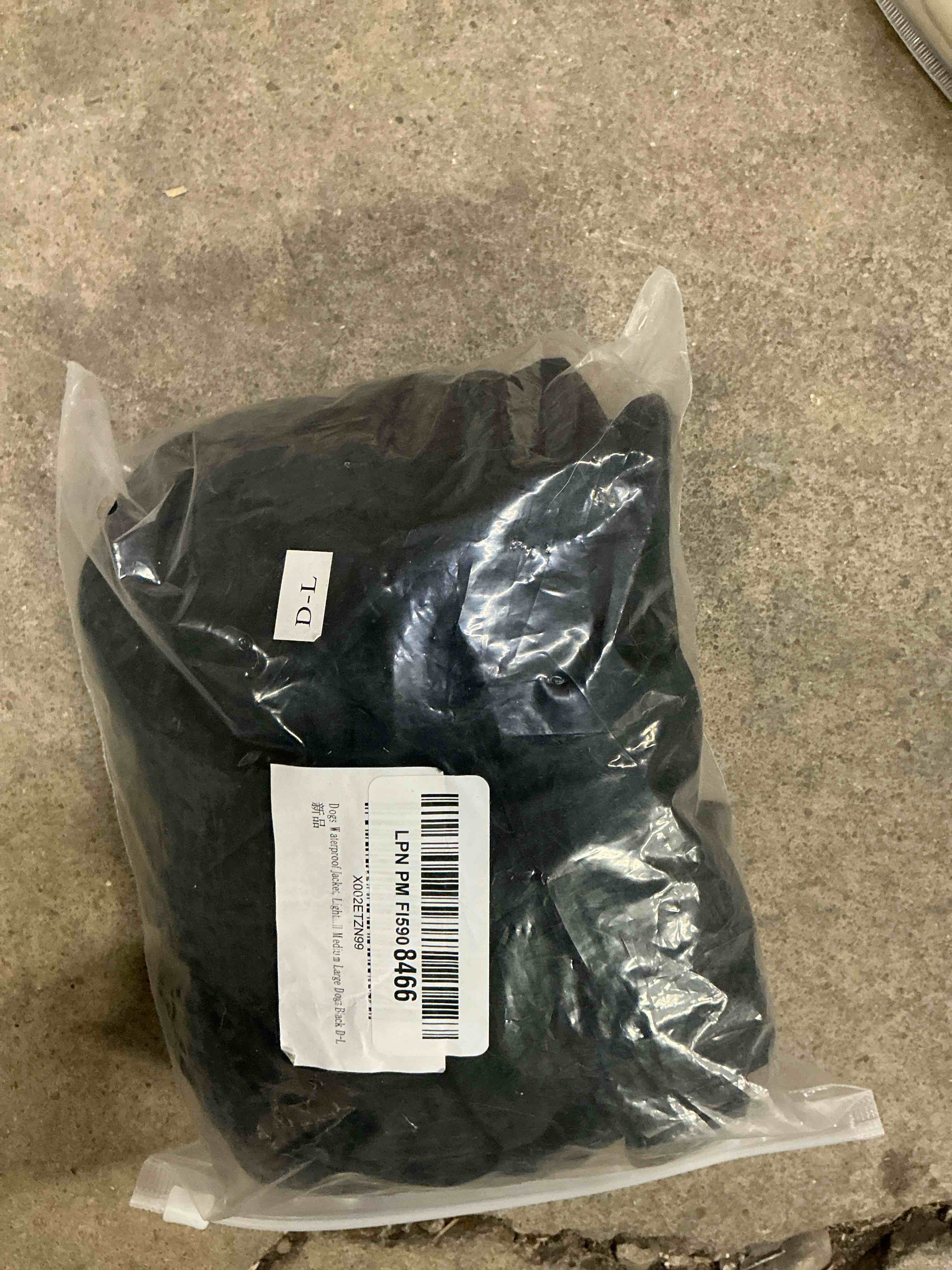 Condition photo showing Good Condition for Dogs Waterproof Jacket, Lightweight Waterproof Jacket Reflective Safety Dog Raincoat Windproof Snow-Proof Dog Vest for Corgis Dachshund Small Medium Large Dogs Black D-L