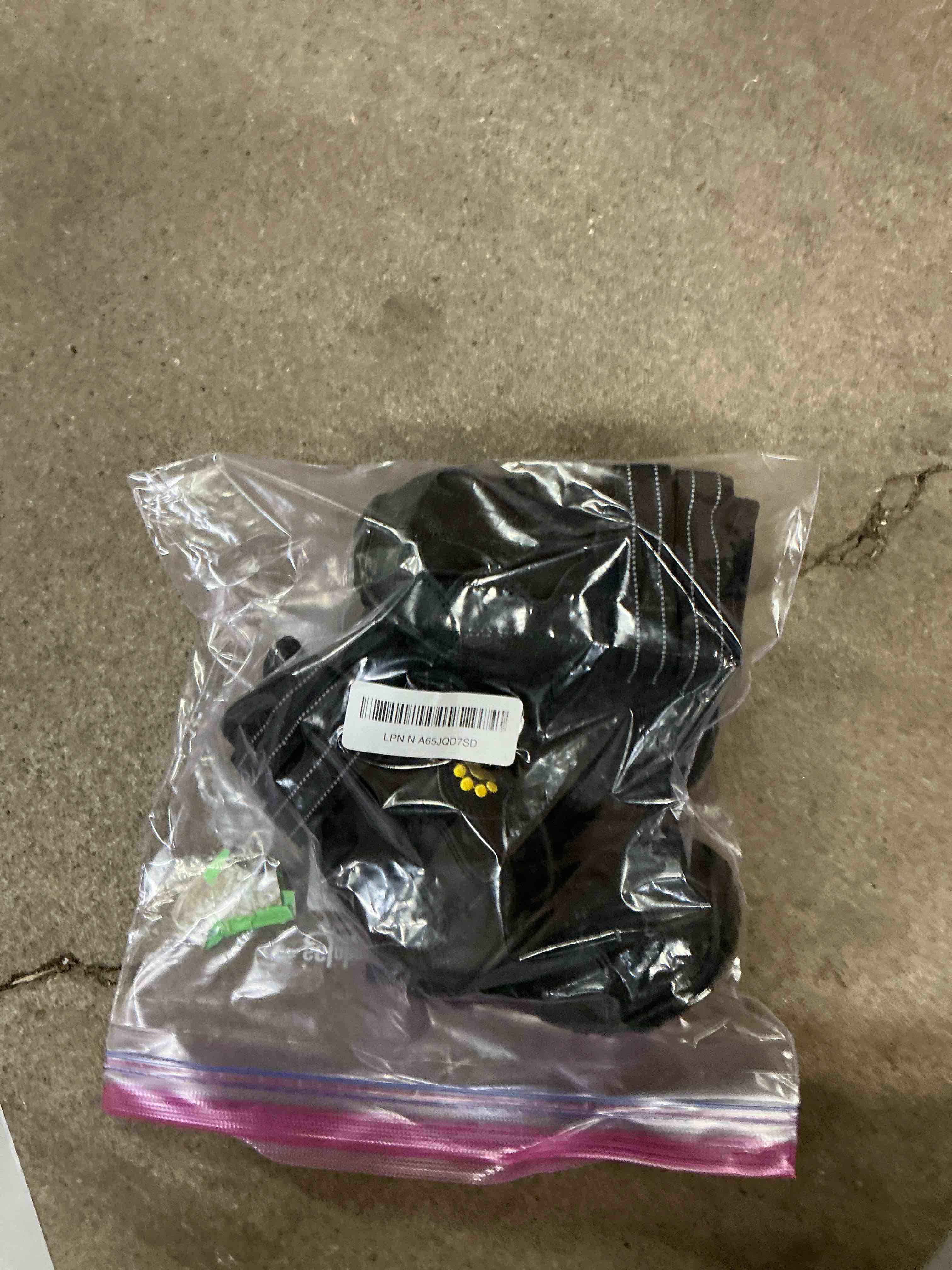 Condition photo showing Good Condition for XSY&G Dog Boots,Waterproof Dog Shoes,Dog Booties with Reflective Rugged Anti-Slip Sole and Skid-Proof,Outdoor Dog Shoes for Medium to Large Dogs 4Pcs-Size7 Size 7:?3.1''x2.7'')(L*W) for 66-90 lbs Black