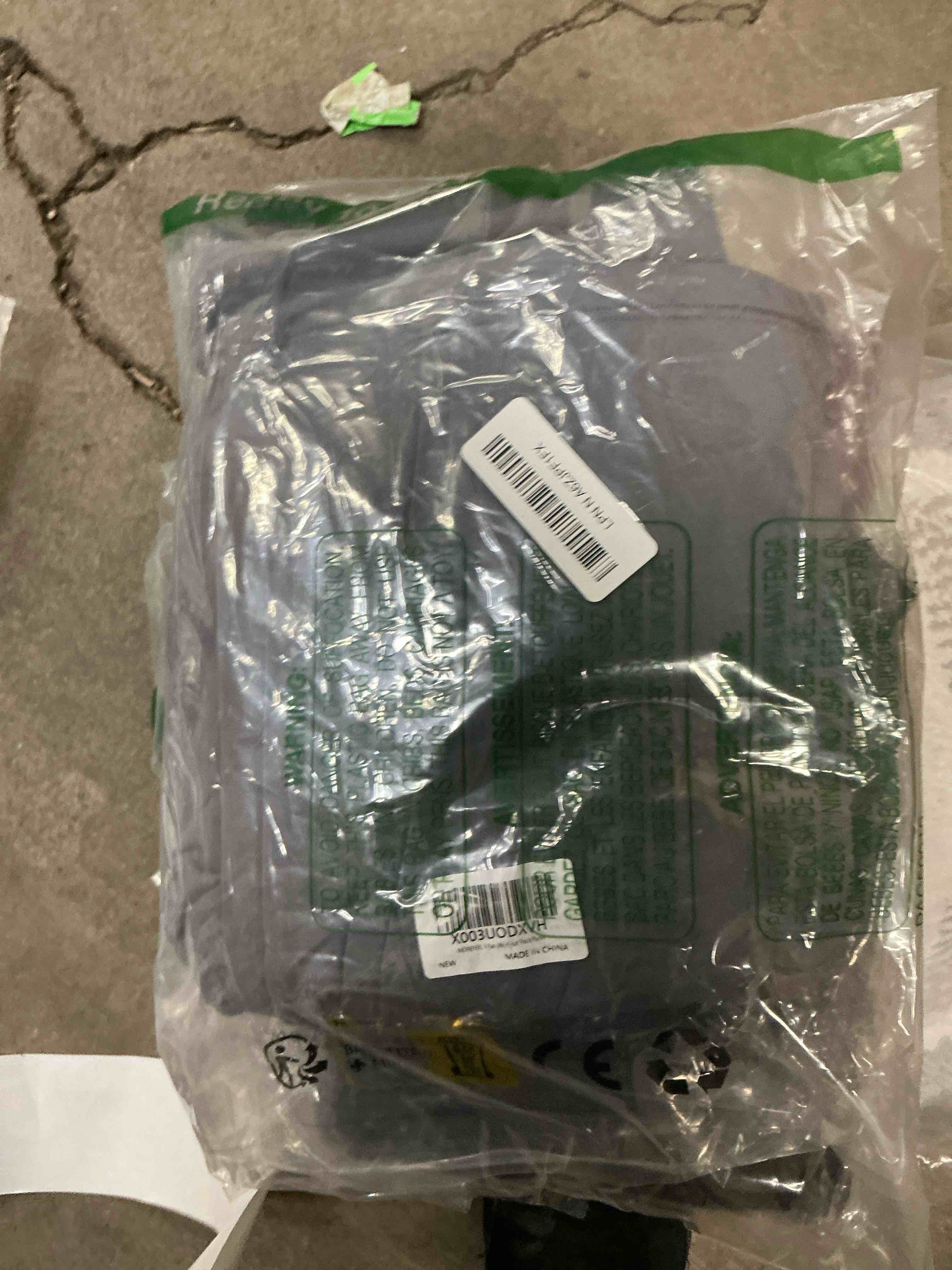 Condition photo showing Good Condition for MOREFEEL 3 Pack Thermal Fleece Lined Leggings Women,High Waisted Tummy Control Warm Winter Yoga Workout Thick Pants Large-X-Large Black/Wine/Grey