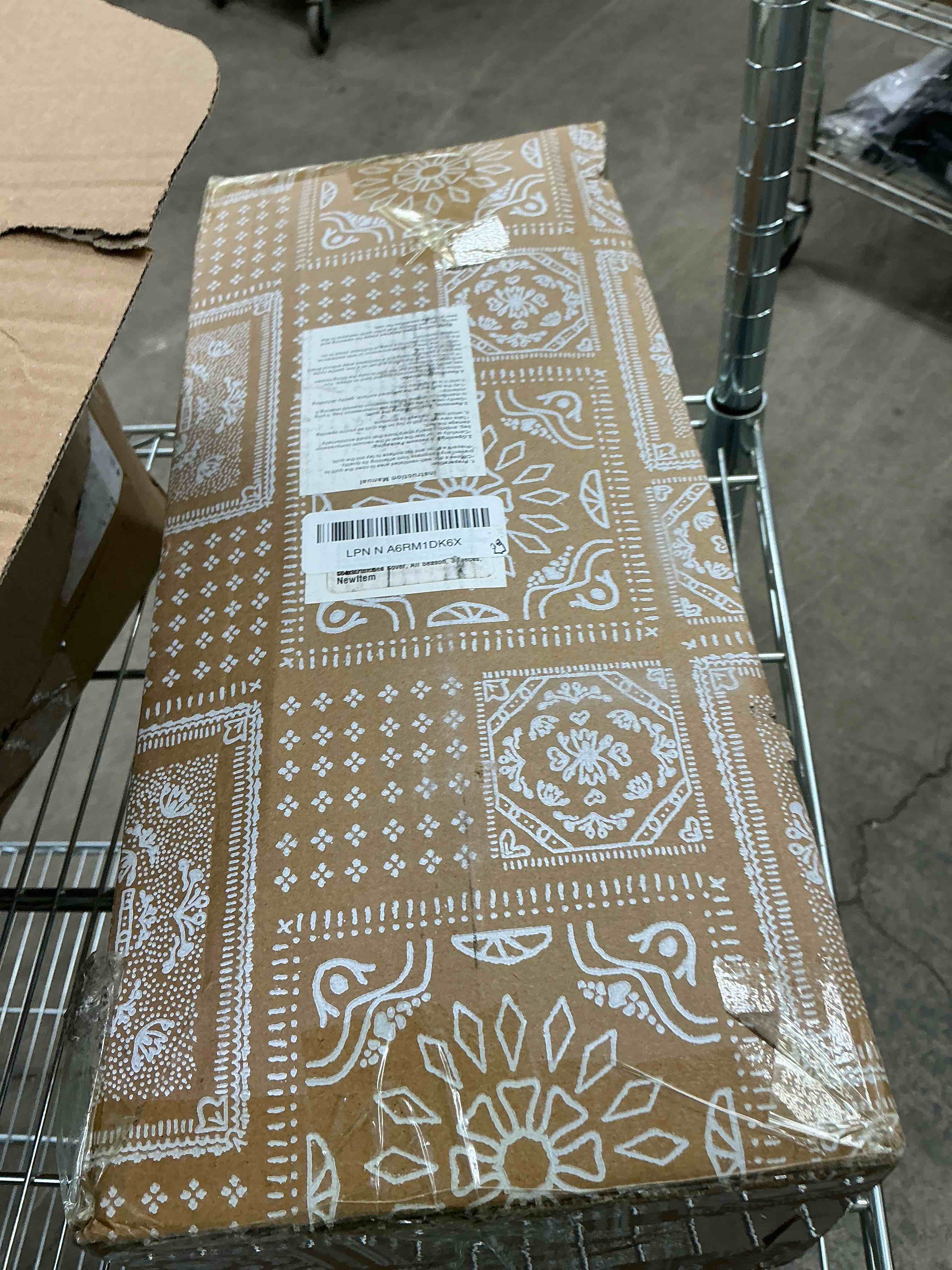 Condition photo showing New/Like New for ROARINGWILD Black King Size Quilt Bedding Sets with Pillow Shams, Lightweight Soft Bedspread Coverlet, Quilted Blanket Thin Comforter Bed Cover, All Season, 3 Pieces, 104x90 inches
