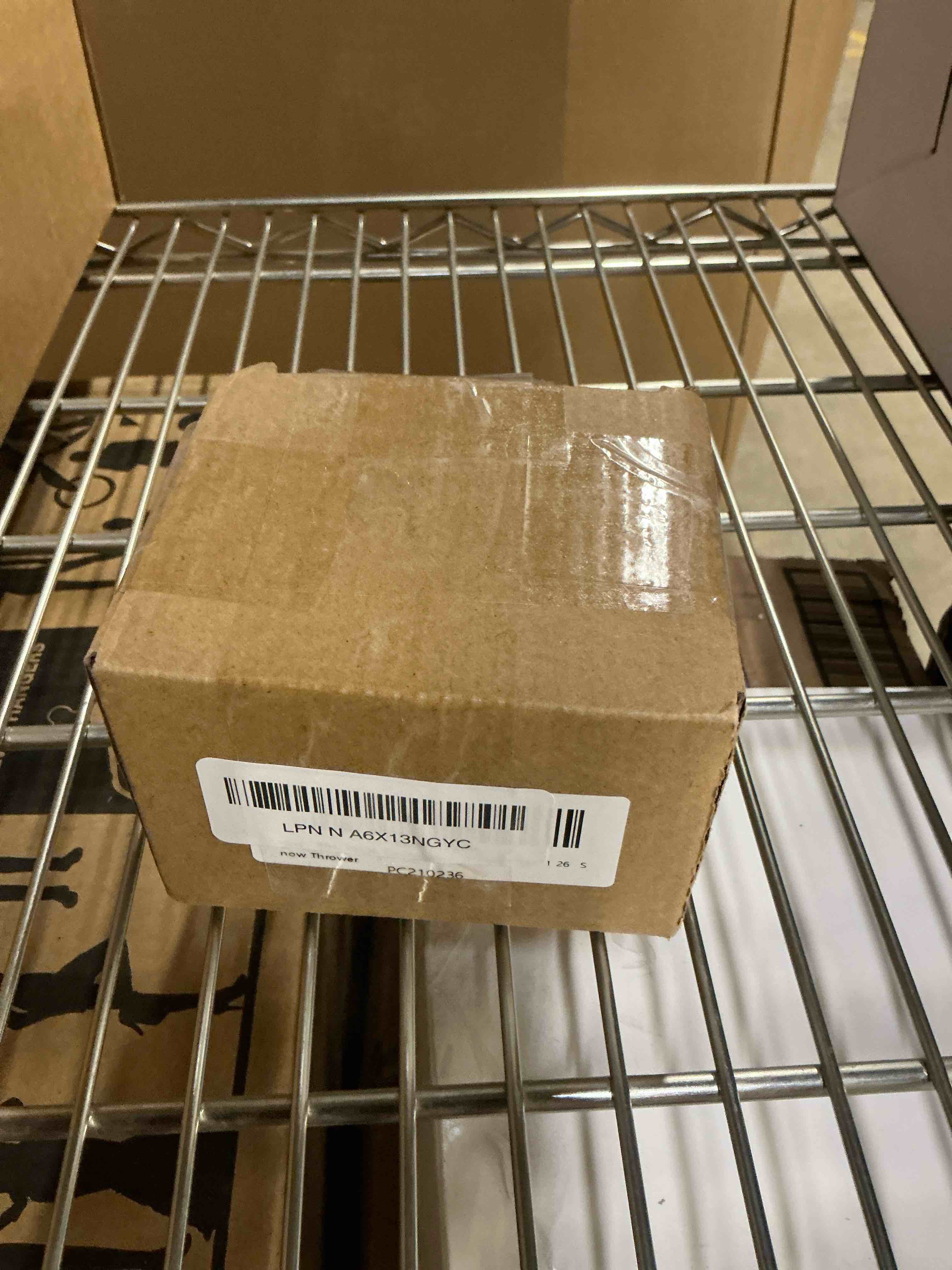 Condition photo showing New/Like New for 951-15236 Carburetor for Craftsman 31AS6BEE793 SB410 247.881732 247.881733 SB400 247.881980 SB450 Troy-Bilt Storm 2410 31AS6BN2723 2660 31AM6BO3711 26" Snow Thrower