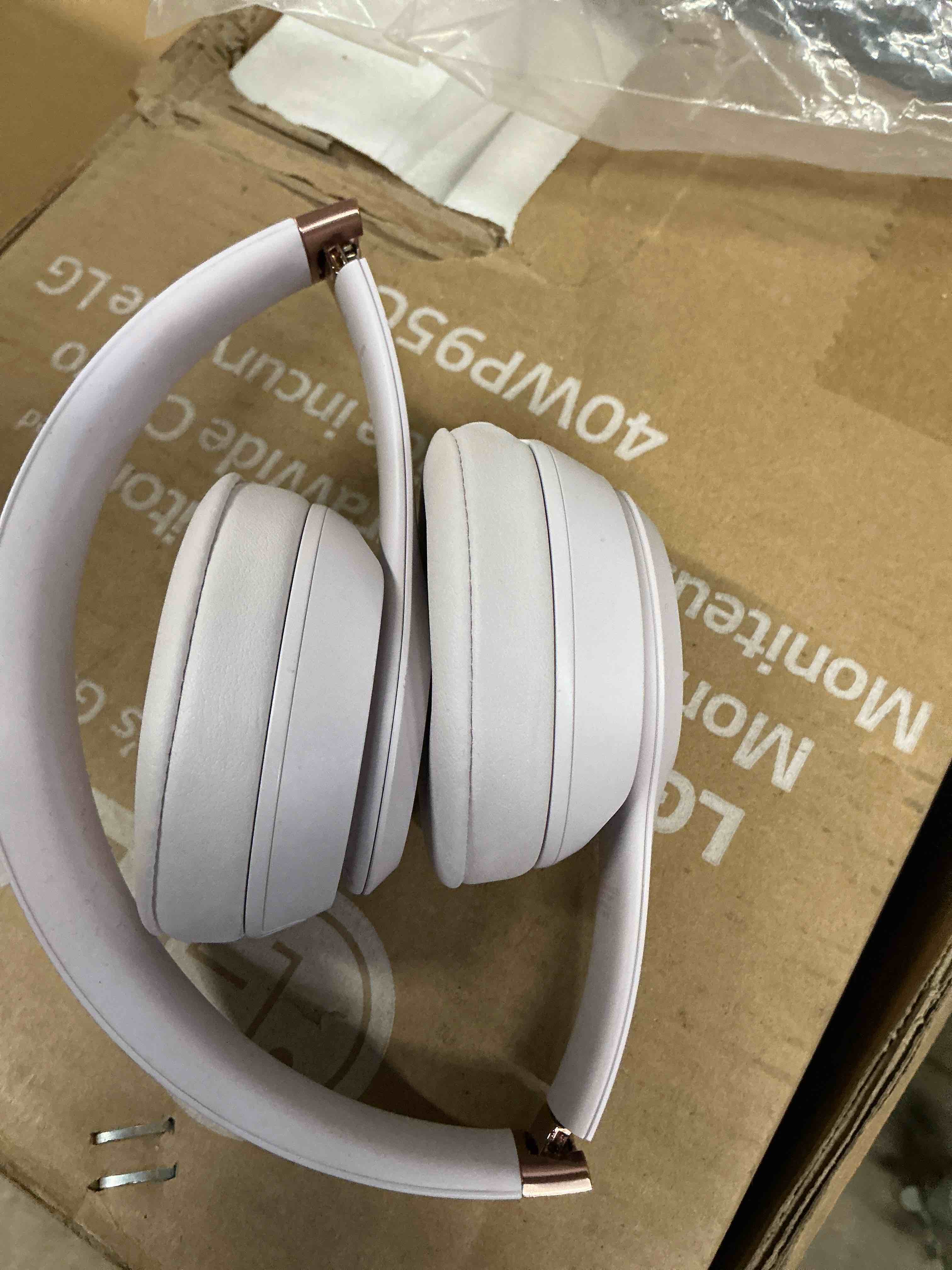 Condition photo showing Good Condition for Beats Solo 4 - Wireless On-Ear Bluetooth Headphones, Up to 50-Hour Battery Life, Ultra-Lightweight Comfort, Powerful and Balanced Sound, Apple & Android Compatible - Cloud Pink