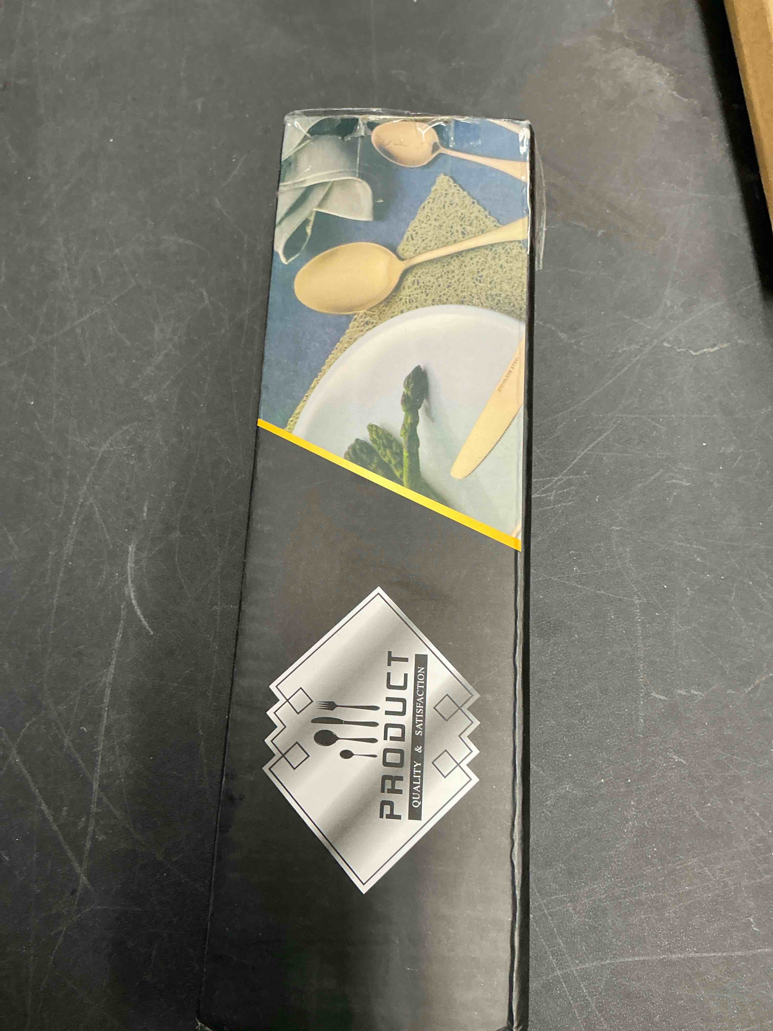 Condition photo showing New/Like New for 24 Pcs Flatware Set for 6 Persons, Stainless Steel Steak Knife Silverware Set Including Forks and Spoons for Home, Restaurant, Wedding, Party