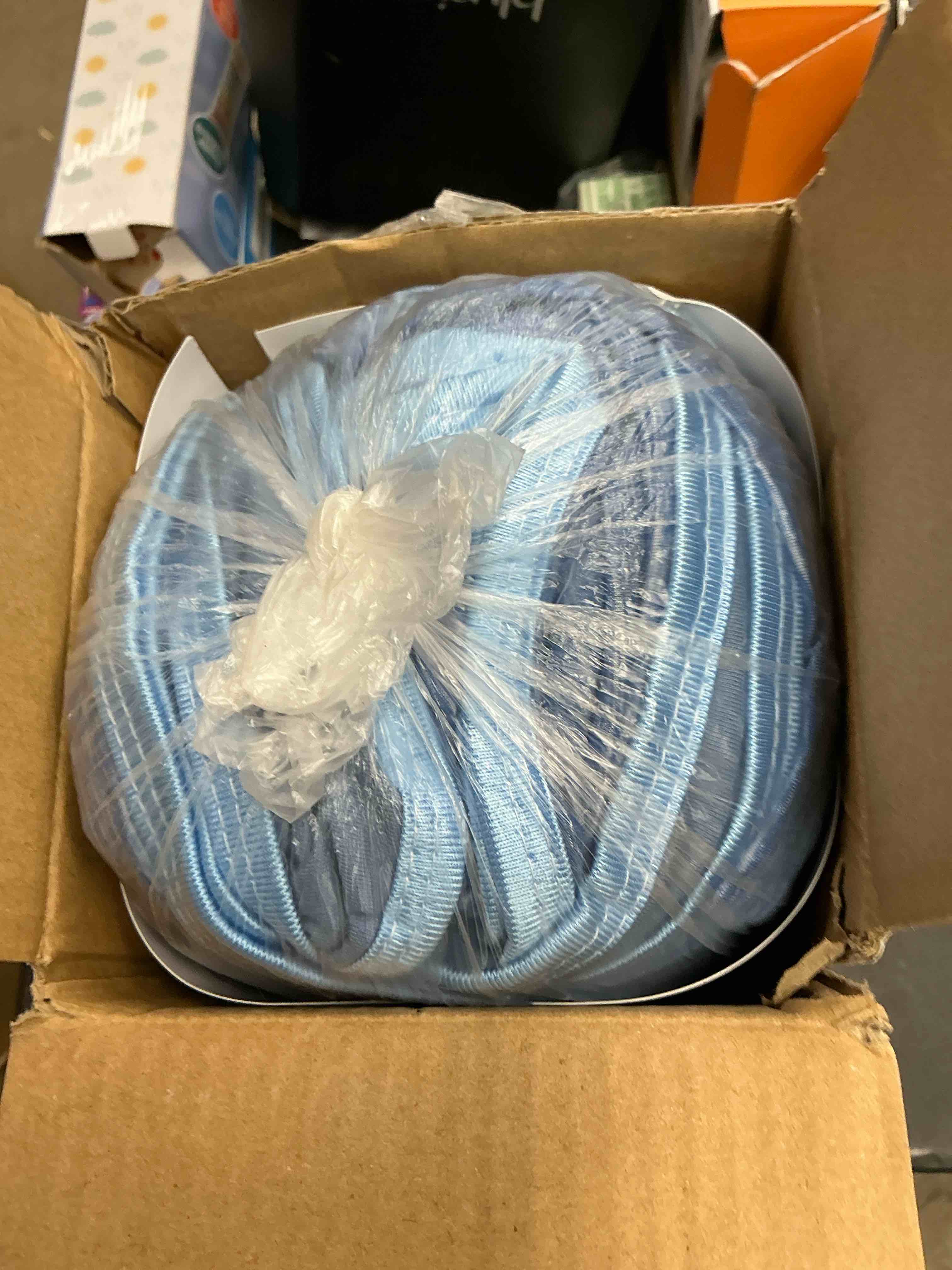 Condition photo showing Good Condition for Topcee Cooling Blanket(90"x108"King Size) for Night Sweats Absorbs Heat to Keep Adults Cool on Warm Nights, Q-Max 0.5 Cooling Blankets for Hot Sleepers, Ultra-Cool Lightweight Blanket for Bed 00-grey 90"×108"