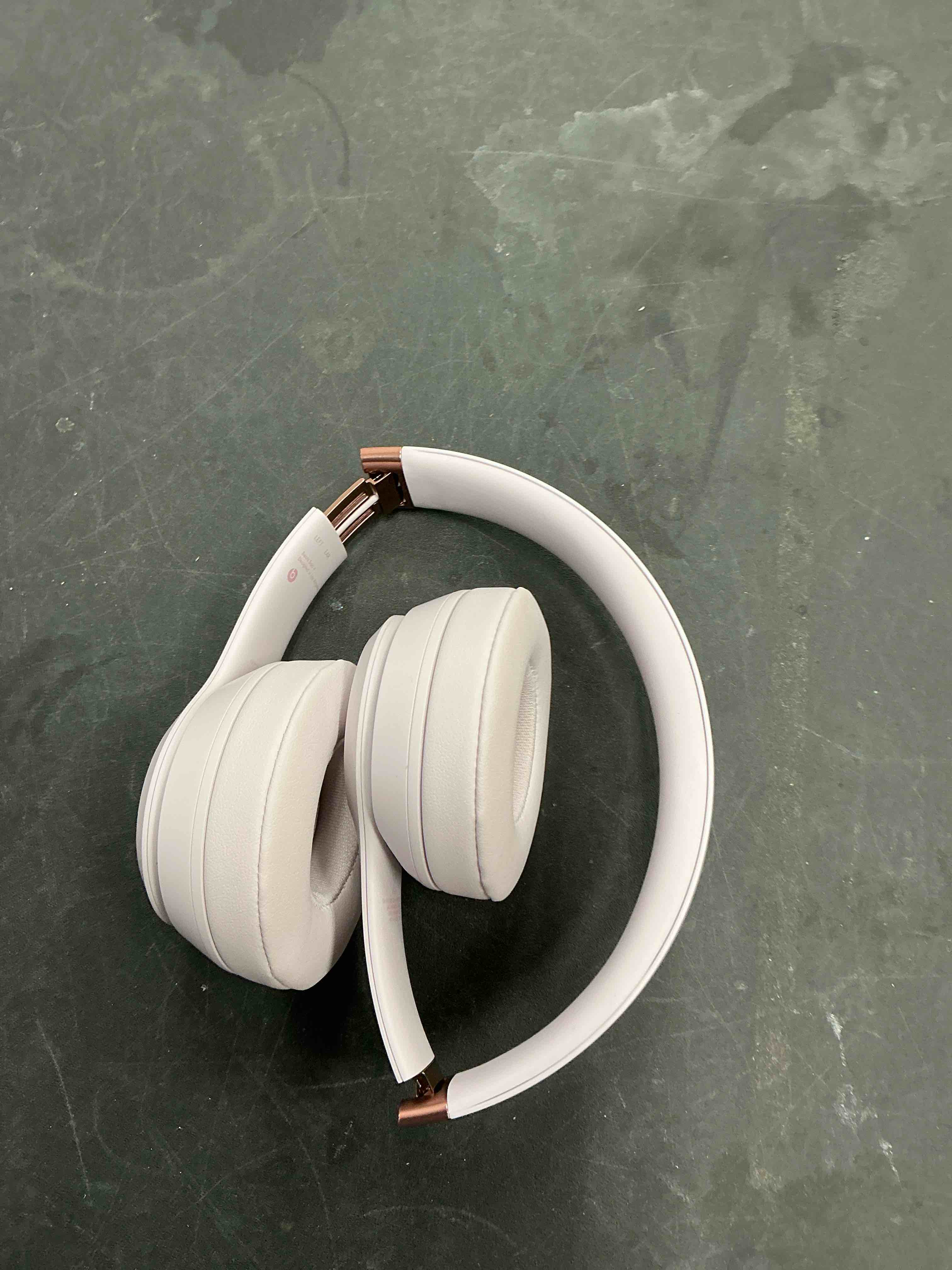 Condition photo showing Good Condition for Beats Solo 4 - Wireless On-Ear Bluetooth Headphones, Up to 50-Hour Battery Life, Ultra-Lightweight Comfort, Powerful and Balanced Sound, Apple & Android Compatible - Cloud Pink Cloud Pink Standalone