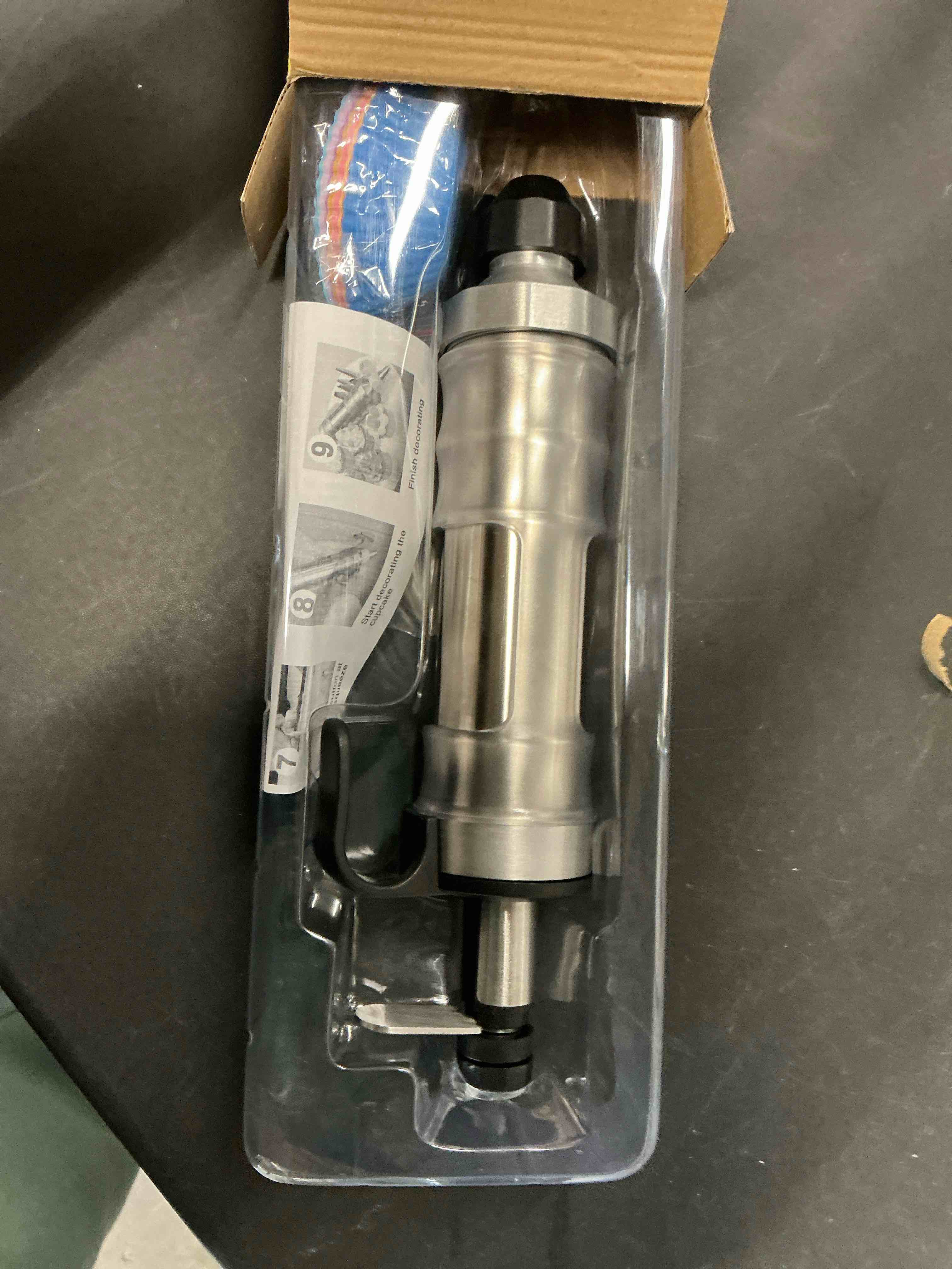 Condition photo showing New/Like New for FANTEXY Dessert Decorating Syringe Set, Icing Piping Kit Stainless Steels Cake Decorating Tools 6 Piping Icing Nozzles Cupcake Decorating Kit Silver