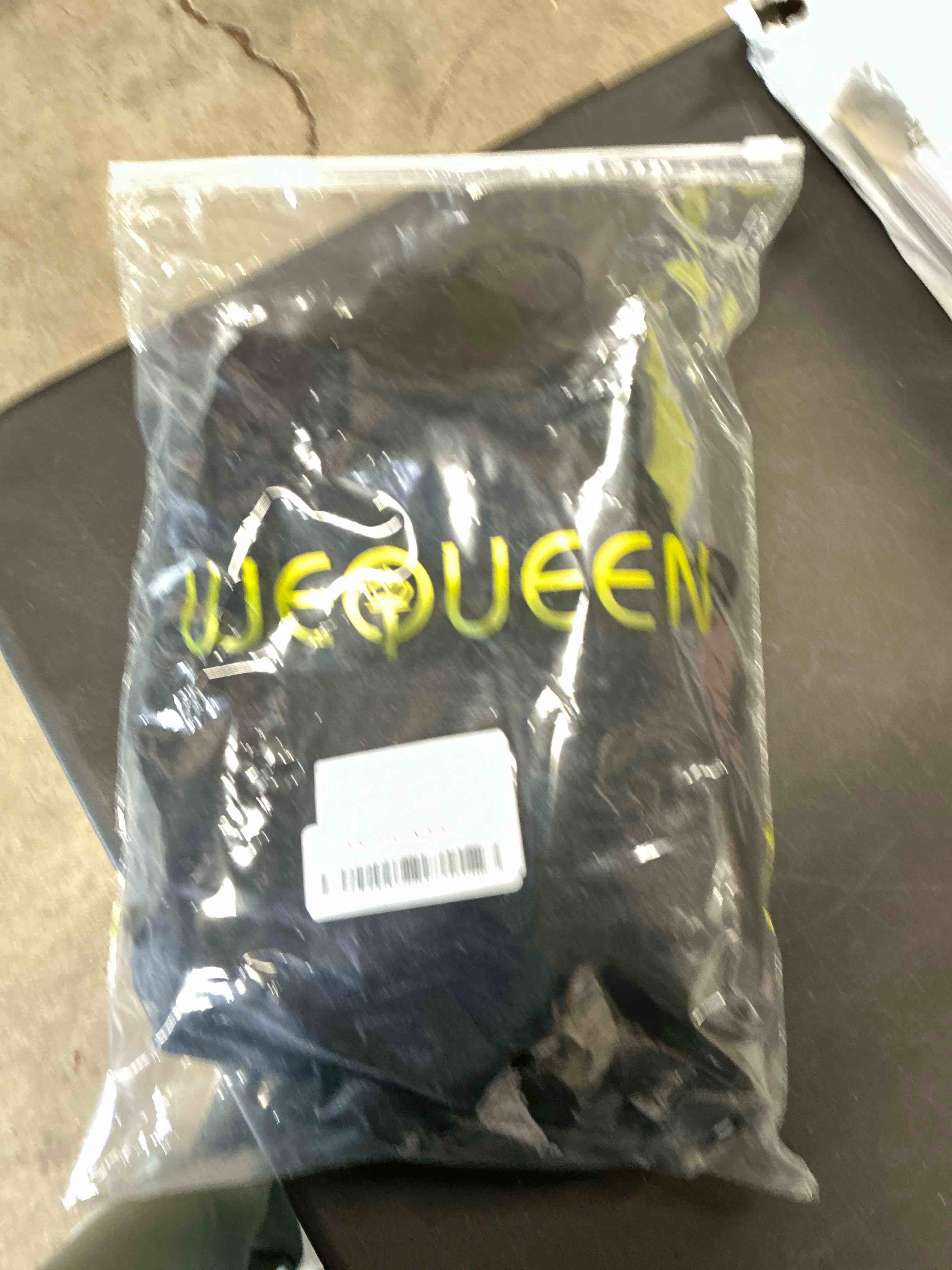 Condition photo showing Good Condition for WEQUEEN Wear and Go Glueless Bob Wig Human Hair Pre Plucked Pre Cut 4x4 Skin-like Lace 250% Density Straight Short Bob Wig for Black Women 10 Inch 10 Inch #1B-Straight