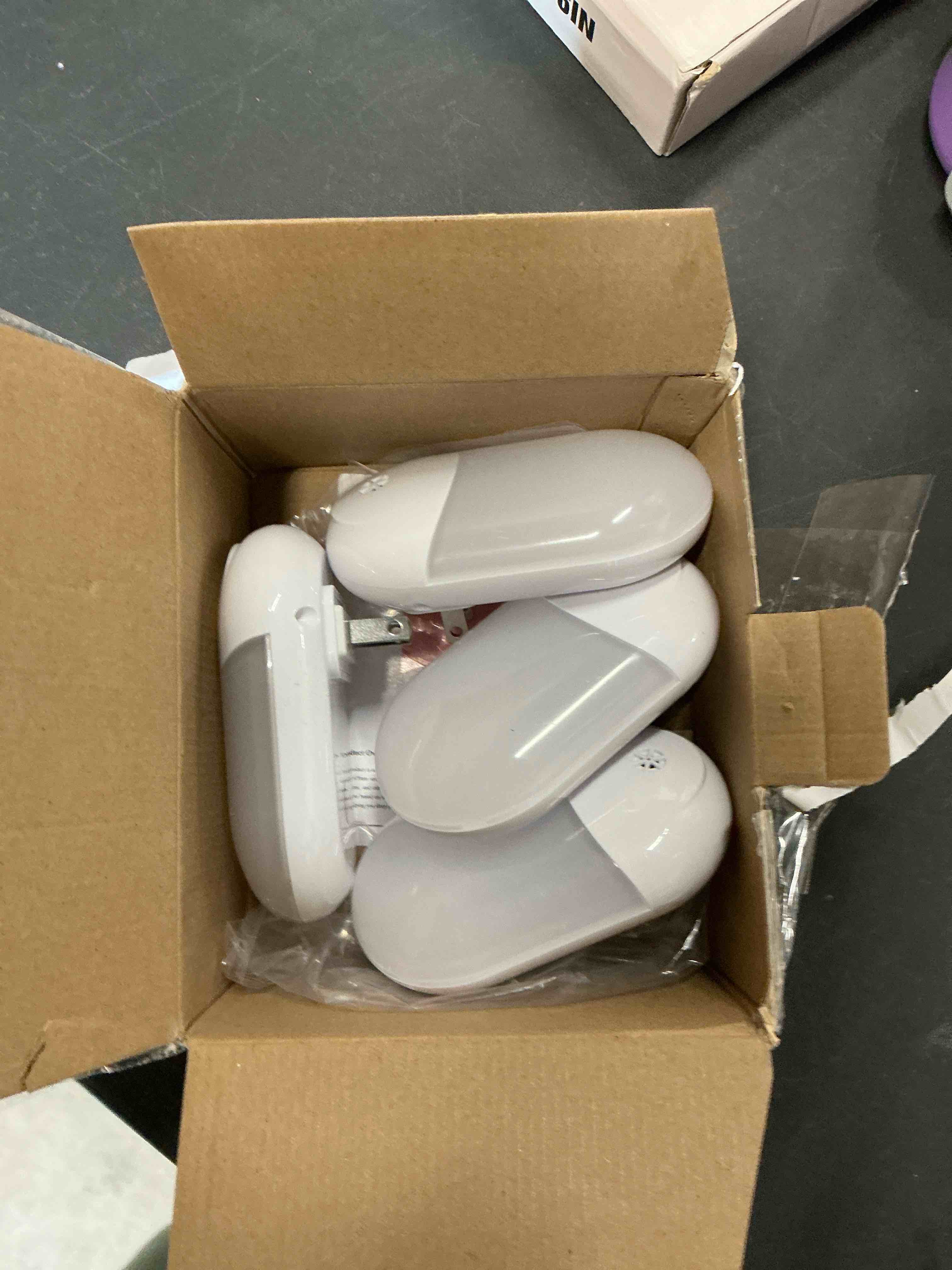 Condition photo showing Good Condition for 670nm Red Light Night Light for Sleep Therapy[4 Pack] - Zero Blue Light, with Dusk to Dawn Sensor Auto On/Off LED Night Light Plug into Wall for Nursery Bedroom Bathroom