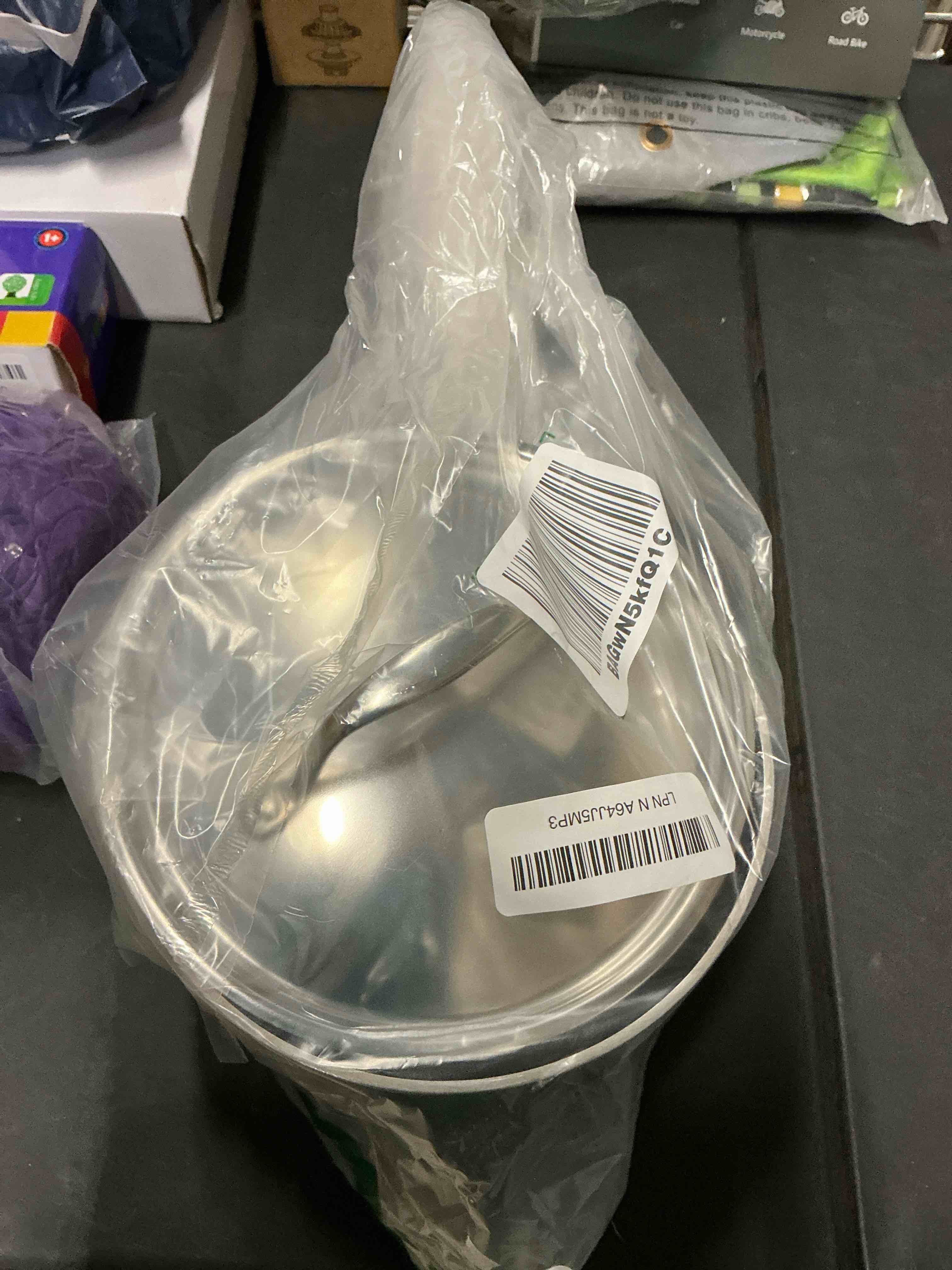 Condition photo showing Good Condition for Tramontina Signature Tri-Ply Clad Stainless Steel 2-Quart Sauce Pan with Lid, Induction-Ready, Dishwasher-Safe, NSF-Certified, Made in Brazil SAUCE PAN 2 Quarts