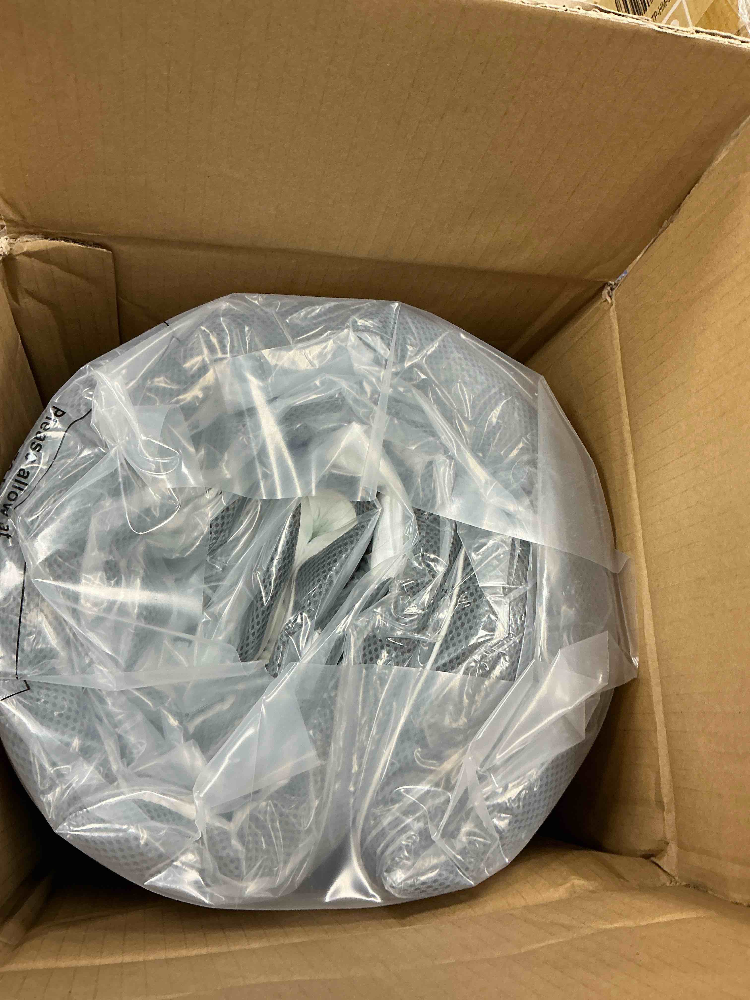 Condition photo showing New/Like New for MARNUR 3 Mattress Topper Gel Memory Foam Mattress Topper with Removable and Washable Cover No-Slip Design King Size