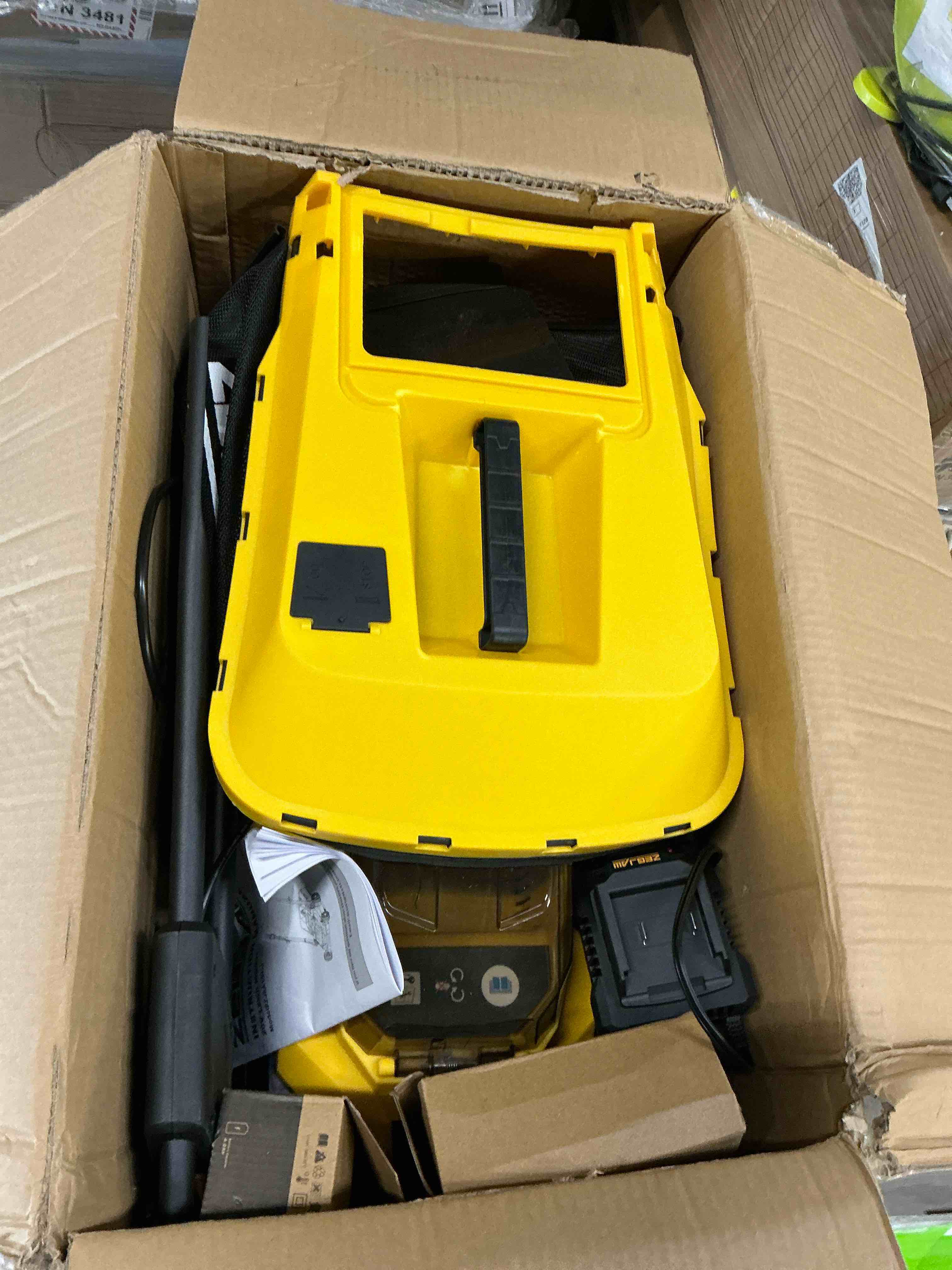 Condition photo showing Good Condition for ZEGJAW Electric Lawn Mower, 13-Inch 20V Electric Lawn Mower Cordless, 4.0Ah Battery and Charger Included, 2-in-1 Push Lawnmower with Grass Collection Bag, Adjustable 5-Positions Cutting Height