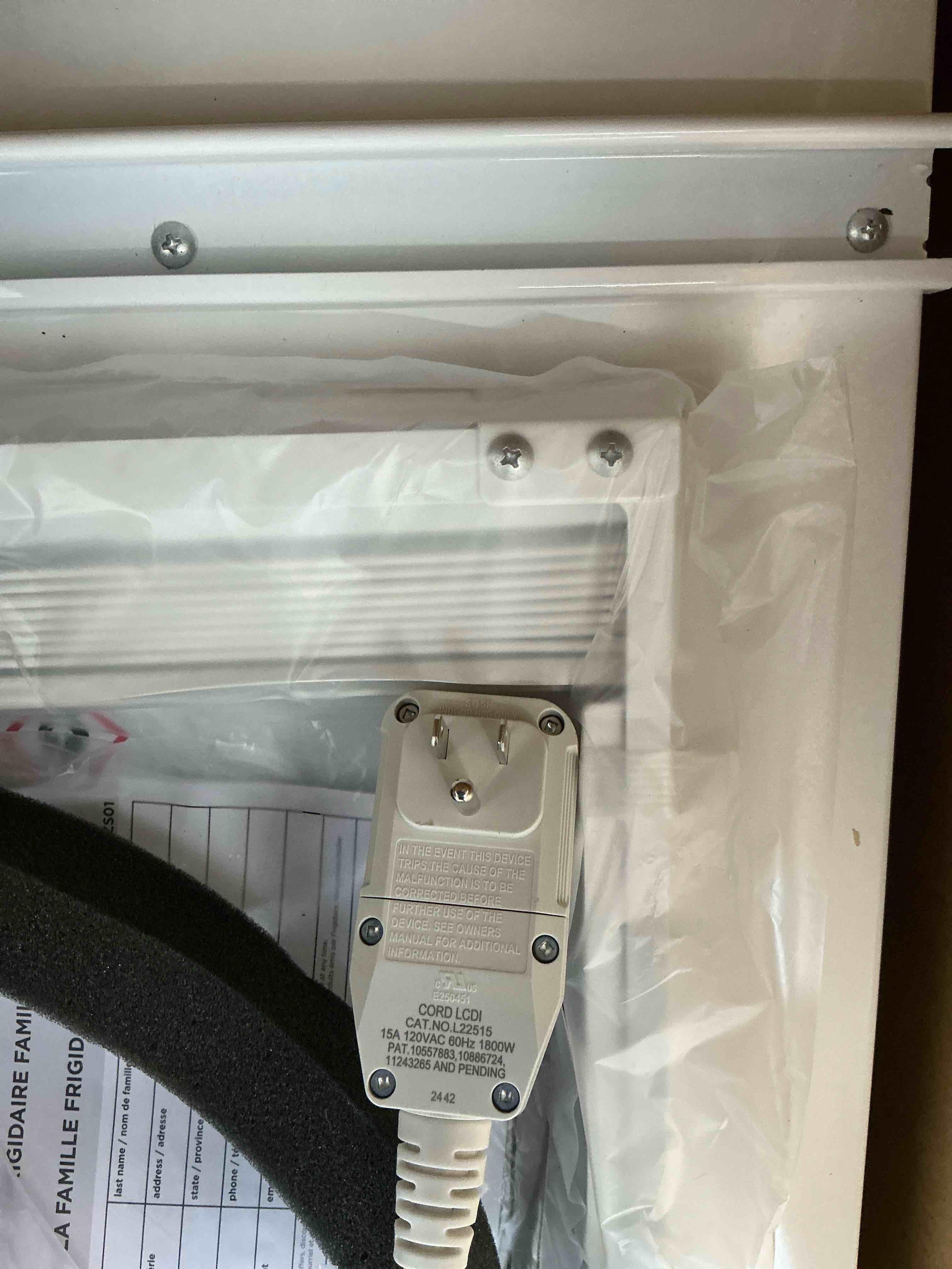 Condition photo showing New/Like New for Frigidaire 12 000 BTU Window Room Air Conditioner with Wi-Fi up to 550 sq ft  White