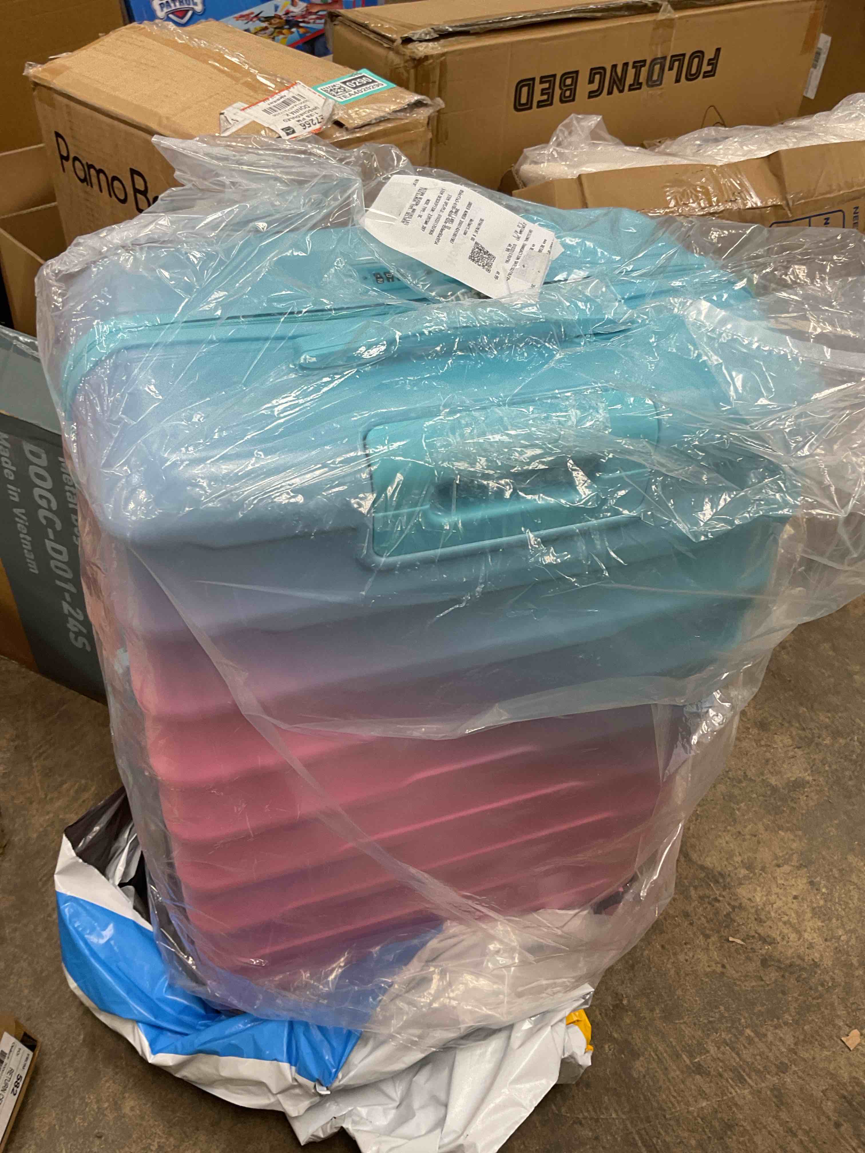 Condition photo showing New/Like New for zimtown hardshell 28”luggage gradient color suitcase with spinner wheels tsa lock, pink+green