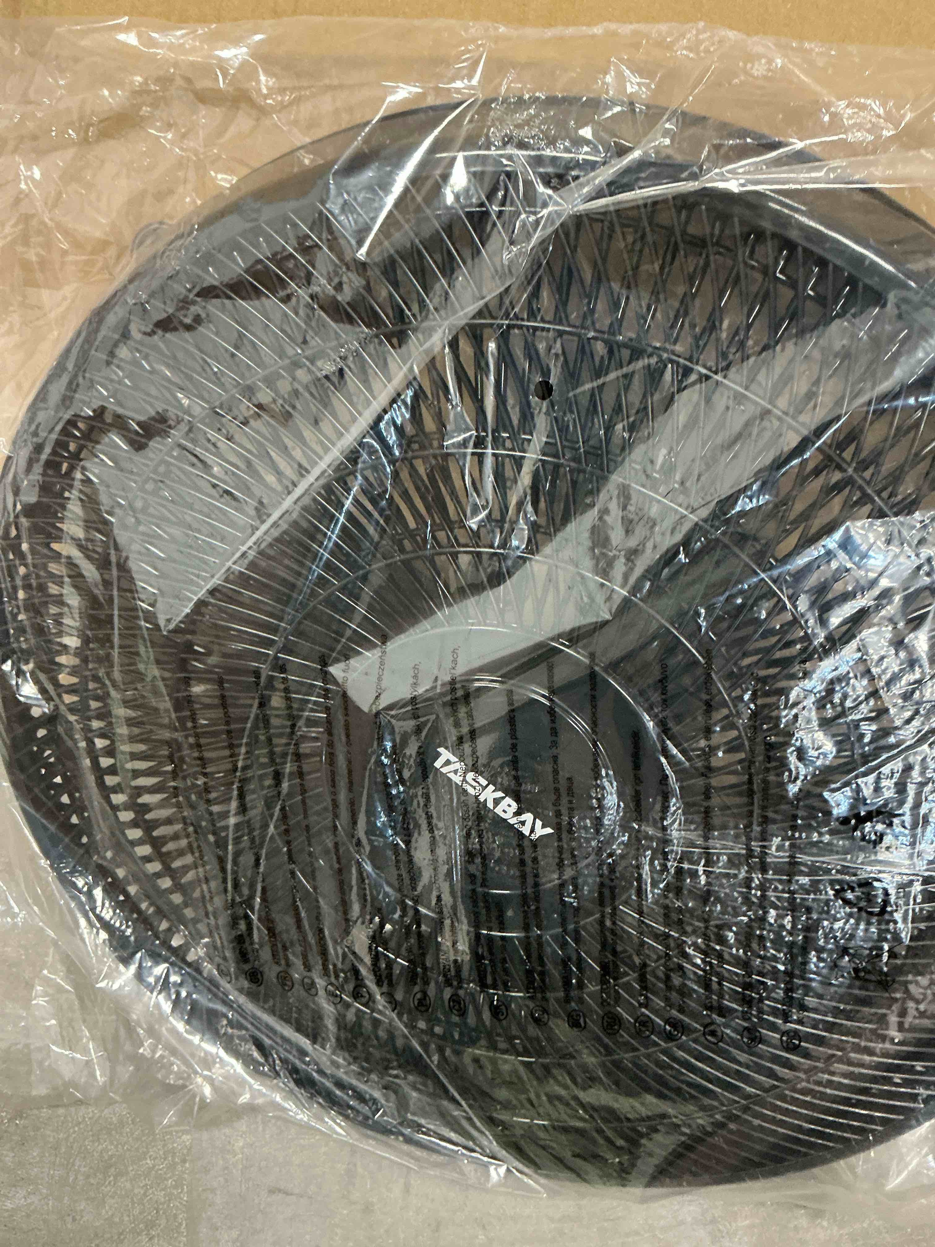 Condition photo showing Good Condition for 16' 3-speed oscillating pedestal stand fan, metal, plastic, black